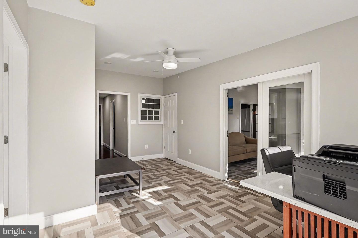 903 WINGFIELD RD, WOODBRIDGE, Virginia 22191, 4 Bedrooms Bedrooms, 6 Rooms Rooms,3 BathroomsBathrooms,Residential,For sale,903 WINGFIELD RD,VAPW2110104 MLS # VAPW2110104