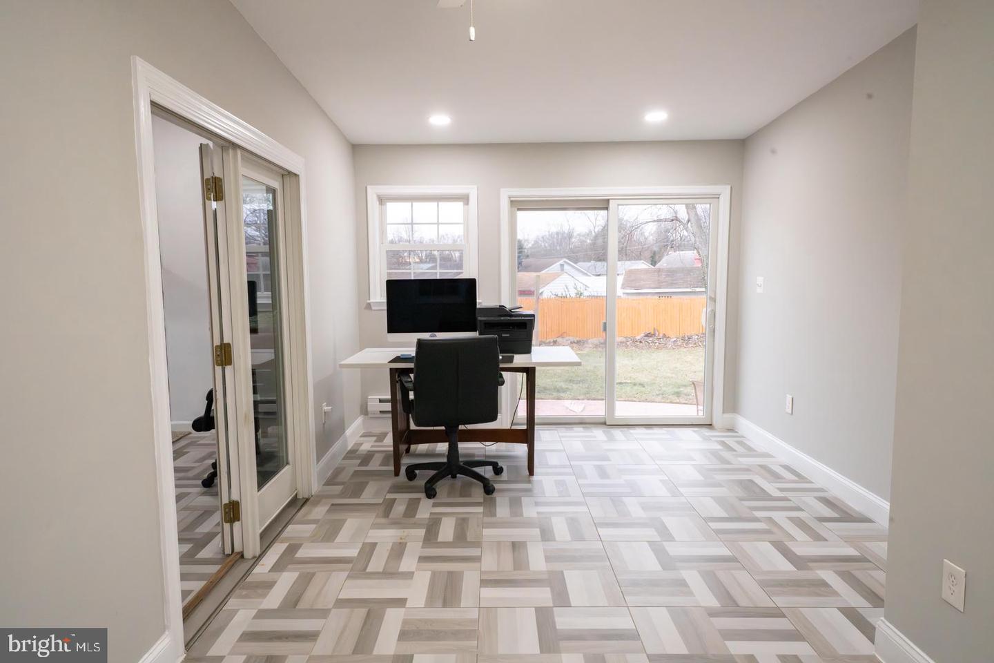 903 WINGFIELD RD, WOODBRIDGE, Virginia 22191, 4 Bedrooms Bedrooms, 6 Rooms Rooms,3 BathroomsBathrooms,Residential,For sale,903 WINGFIELD RD,VAPW2110104 MLS # VAPW2110104