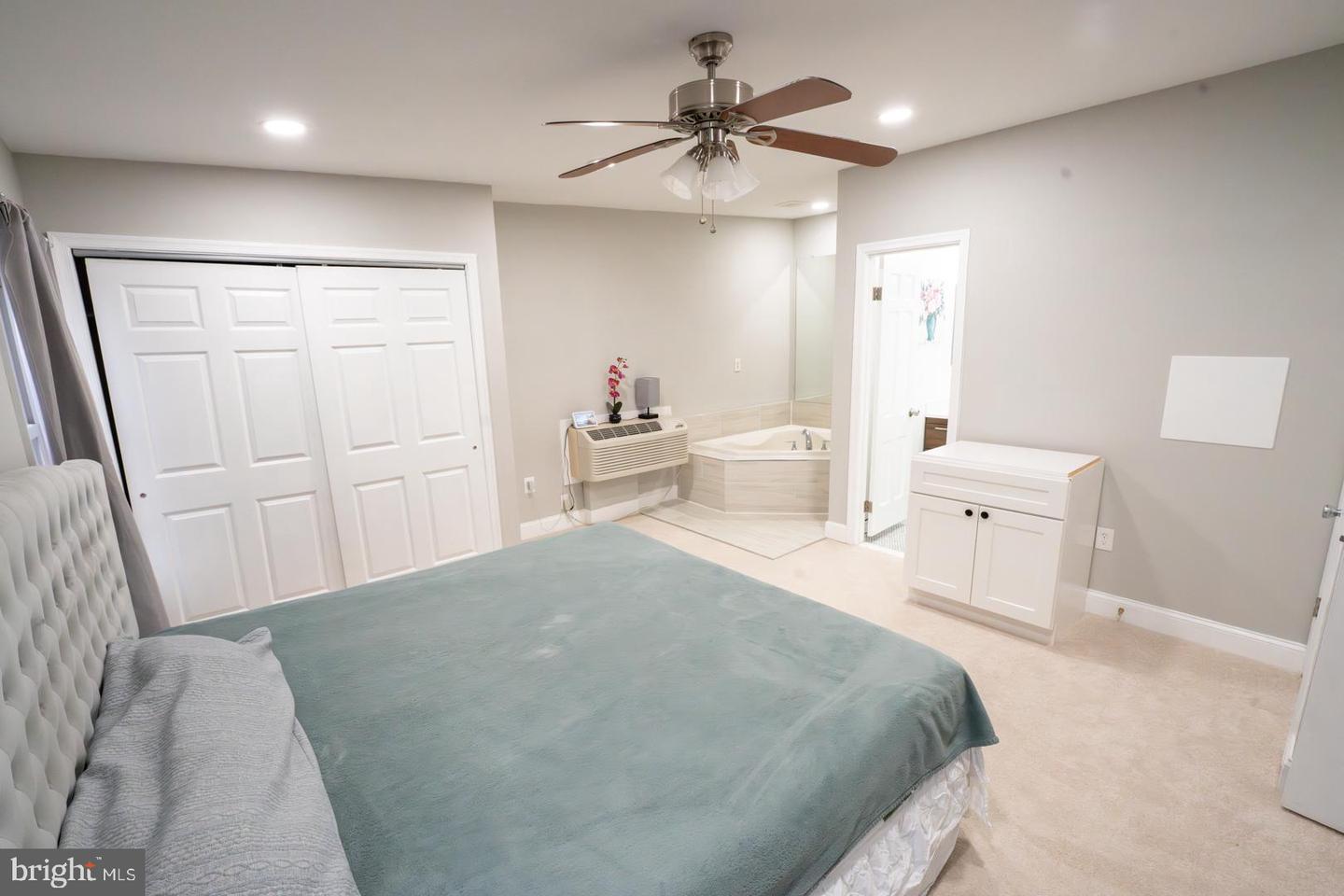 903 WINGFIELD RD, WOODBRIDGE, Virginia 22191, 4 Bedrooms Bedrooms, 6 Rooms Rooms,3 BathroomsBathrooms,Residential,For sale,903 WINGFIELD RD,VAPW2110104 MLS # VAPW2110104