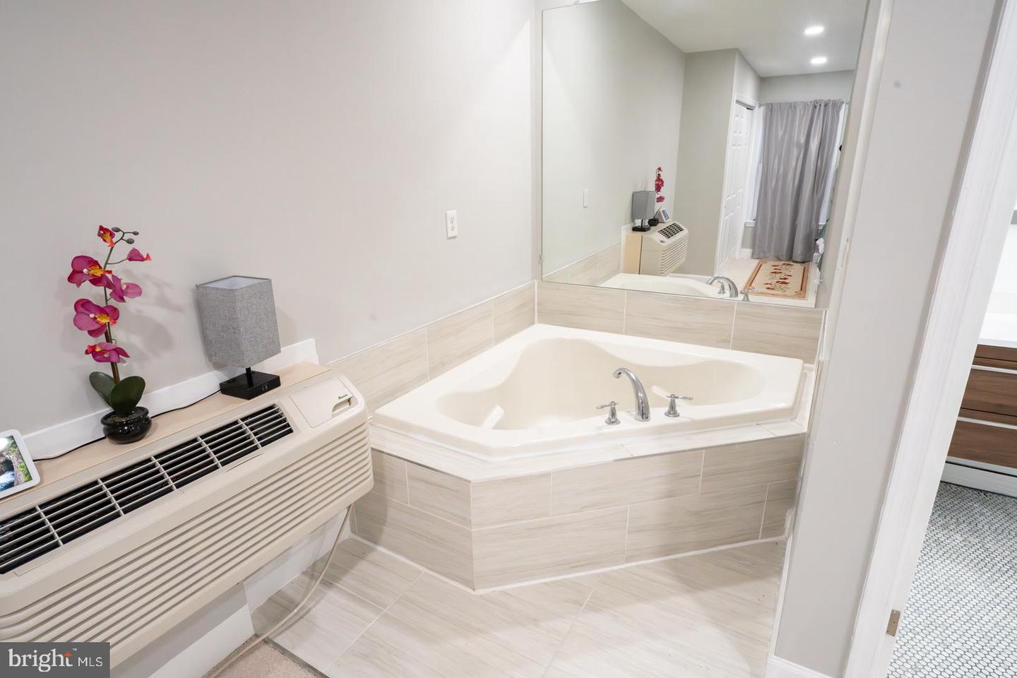 903 WINGFIELD RD, WOODBRIDGE, Virginia 22191, 4 Bedrooms Bedrooms, 6 Rooms Rooms,3 BathroomsBathrooms,Residential,For sale,903 WINGFIELD RD,VAPW2110104 MLS # VAPW2110104