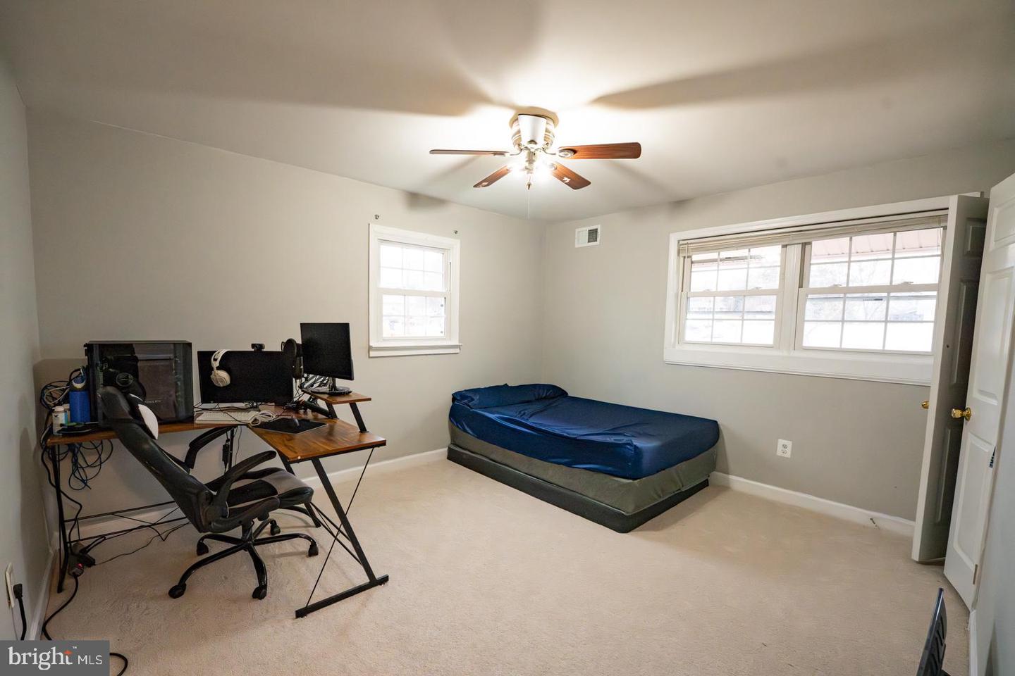 903 WINGFIELD RD, WOODBRIDGE, Virginia 22191, 4 Bedrooms Bedrooms, 6 Rooms Rooms,3 BathroomsBathrooms,Residential,For sale,903 WINGFIELD RD,VAPW2110104 MLS # VAPW2110104