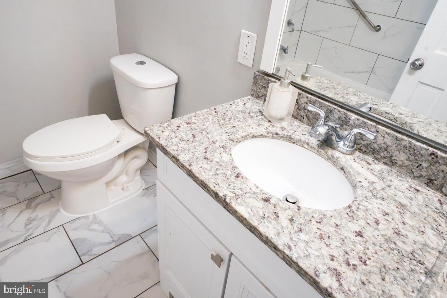 903 WINGFIELD RD, WOODBRIDGE, Virginia 22191, 4 Bedrooms Bedrooms, 6 Rooms Rooms,3 BathroomsBathrooms,Residential,For sale,903 WINGFIELD RD,VAPW2110104 MLS # VAPW2110104