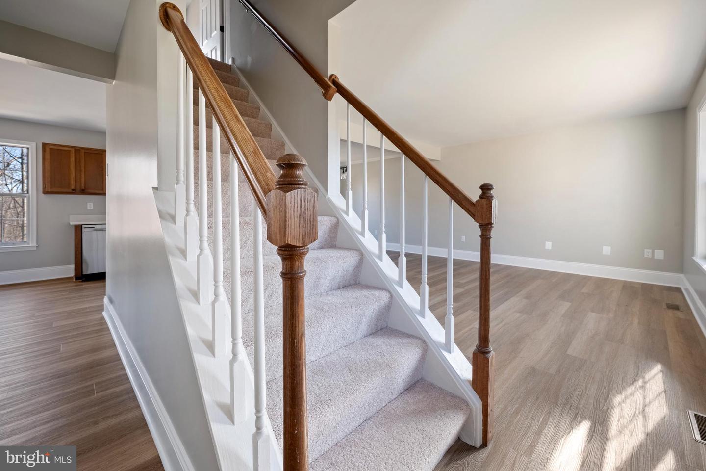 15689 PIKE TRL, DUMFRIES, Virginia 22025, 5 Bedrooms Bedrooms, ,3 BathroomsBathrooms,Residential,For sale,15689 PIKE TRL,VAPW2110146 MLS # VAPW2110146