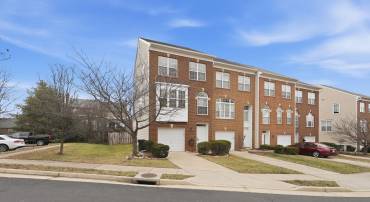 46600 CHASE VIEW TER, STERLING, Virginia 20164, 4 Bedrooms Bedrooms, ,3 BathroomsBathrooms,Residential,For sale,46600 CHASE VIEW TER,VALO2113570 MLS # VALO2113570