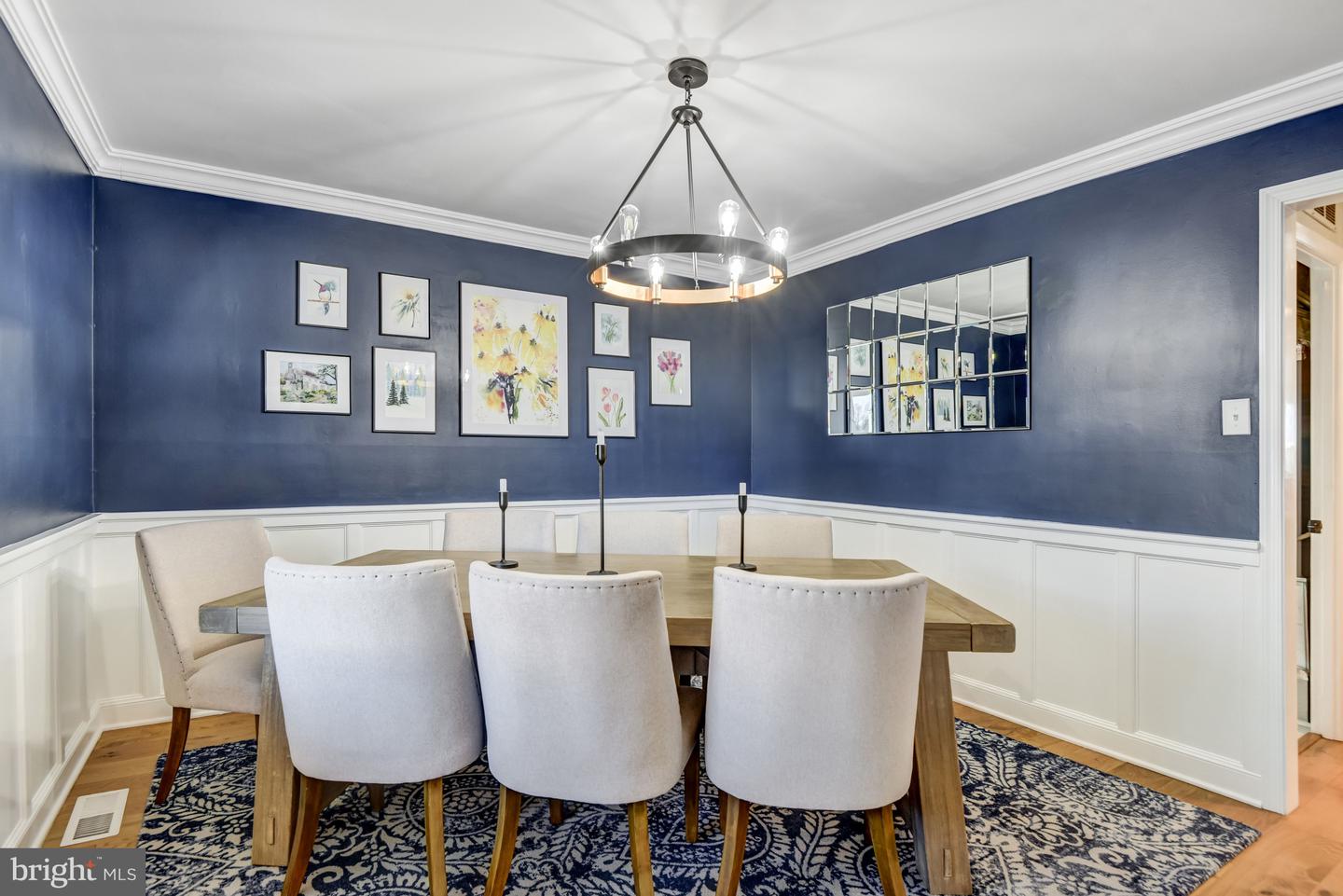 13631 ELLENDALE DR, CHANTILLY, Virginia 20151, 5 Bedrooms Bedrooms, ,2 BathroomsBathrooms,Residential,For sale,13631 ELLENDALE DR,VAFX2284798 MLS # VAFX2284798