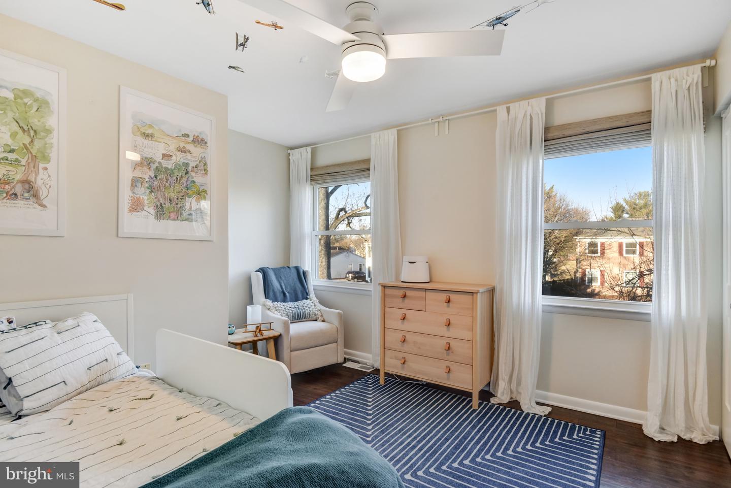 13631 ELLENDALE DR, CHANTILLY, Virginia 20151, 5 Bedrooms Bedrooms, ,2 BathroomsBathrooms,Residential,For sale,13631 ELLENDALE DR,VAFX2284798 MLS # VAFX2284798