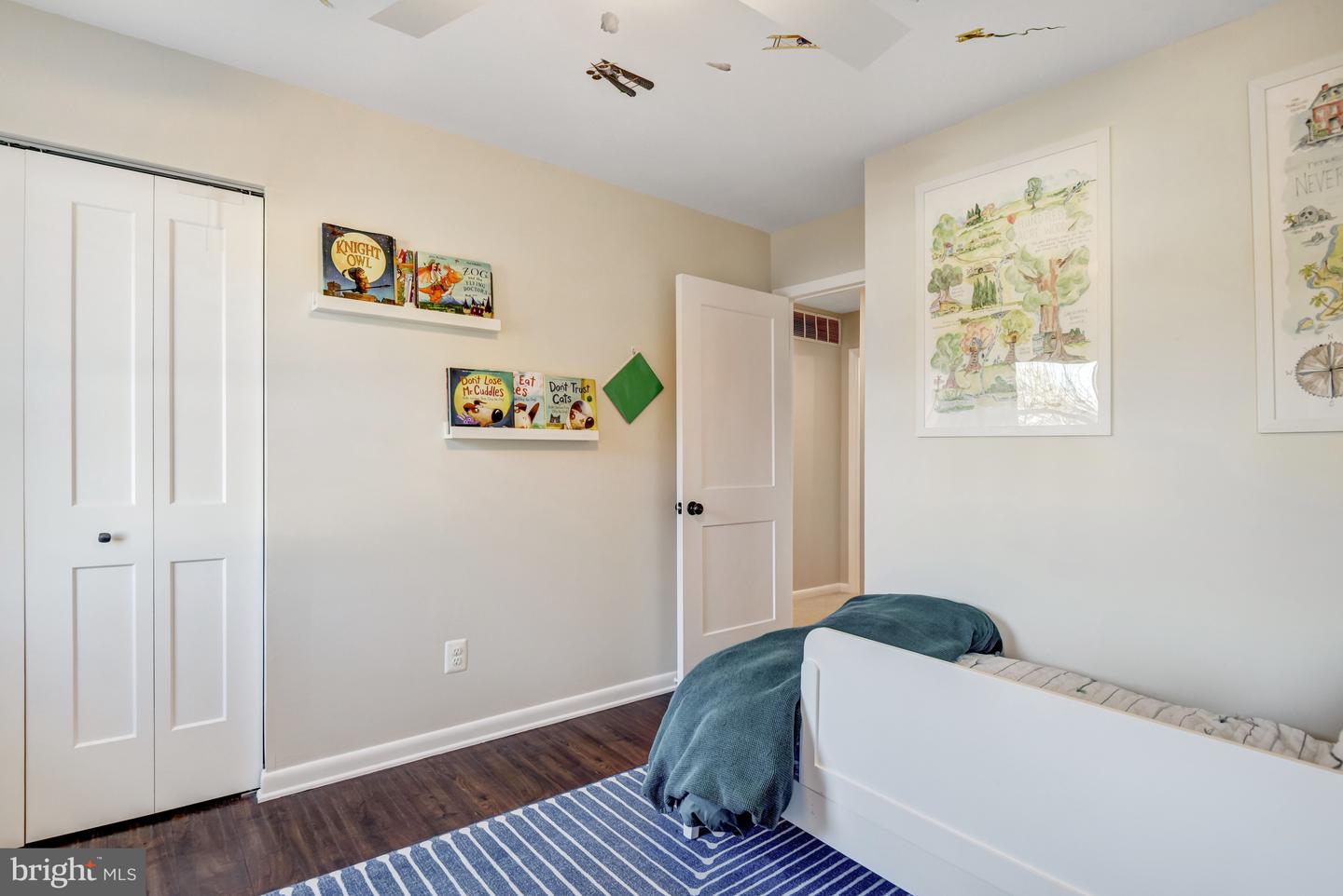 13631 ELLENDALE DR, CHANTILLY, Virginia 20151, 5 Bedrooms Bedrooms, ,2 BathroomsBathrooms,Residential,For sale,13631 ELLENDALE DR,VAFX2284798 MLS # VAFX2284798