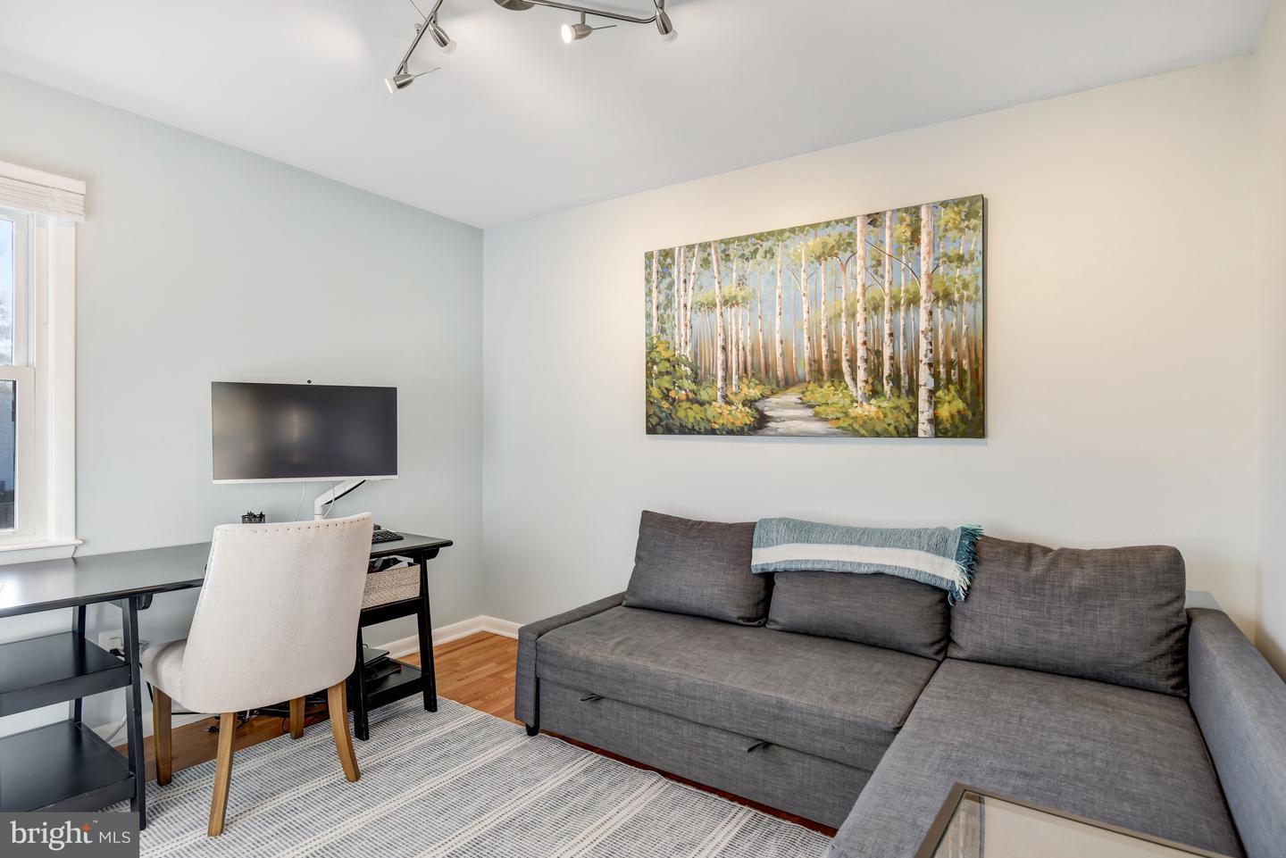 13631 ELLENDALE DR, CHANTILLY, Virginia 20151, 5 Bedrooms Bedrooms, ,2 BathroomsBathrooms,Residential,For sale,13631 ELLENDALE DR,VAFX2284798 MLS # VAFX2284798