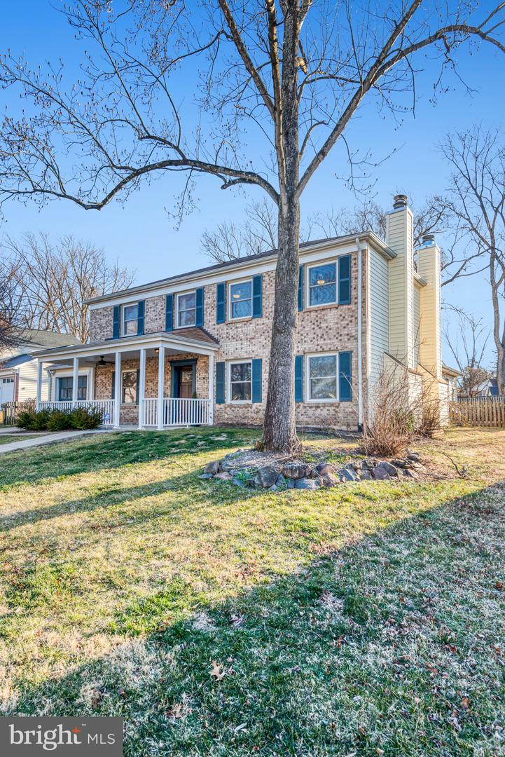 13631 ELLENDALE DR, CHANTILLY, Virginia 20151, 5 Bedrooms Bedrooms, ,2 BathroomsBathrooms,Residential,For sale,13631 ELLENDALE DR,VAFX2284798 MLS # VAFX2284798