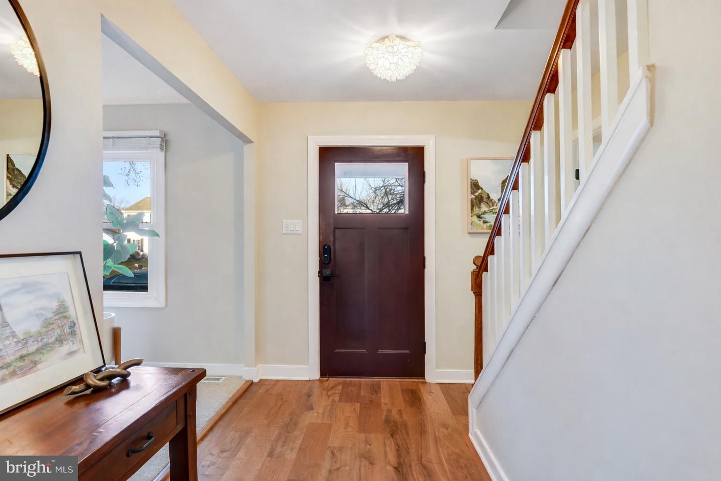 13631 ELLENDALE DR, CHANTILLY, Virginia 20151, 5 Bedrooms Bedrooms, ,2 BathroomsBathrooms,Residential,For sale,13631 ELLENDALE DR,VAFX2284798 MLS # VAFX2284798