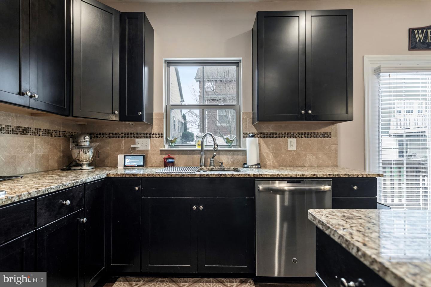 16961 TAKEAWAY LN, DUMFRIES, Virginia 22026, 4 Bedrooms Bedrooms, ,2 BathroomsBathrooms,Residential,For sale,16961 TAKEAWAY LN,VAPW2110238 MLS # VAPW2110238