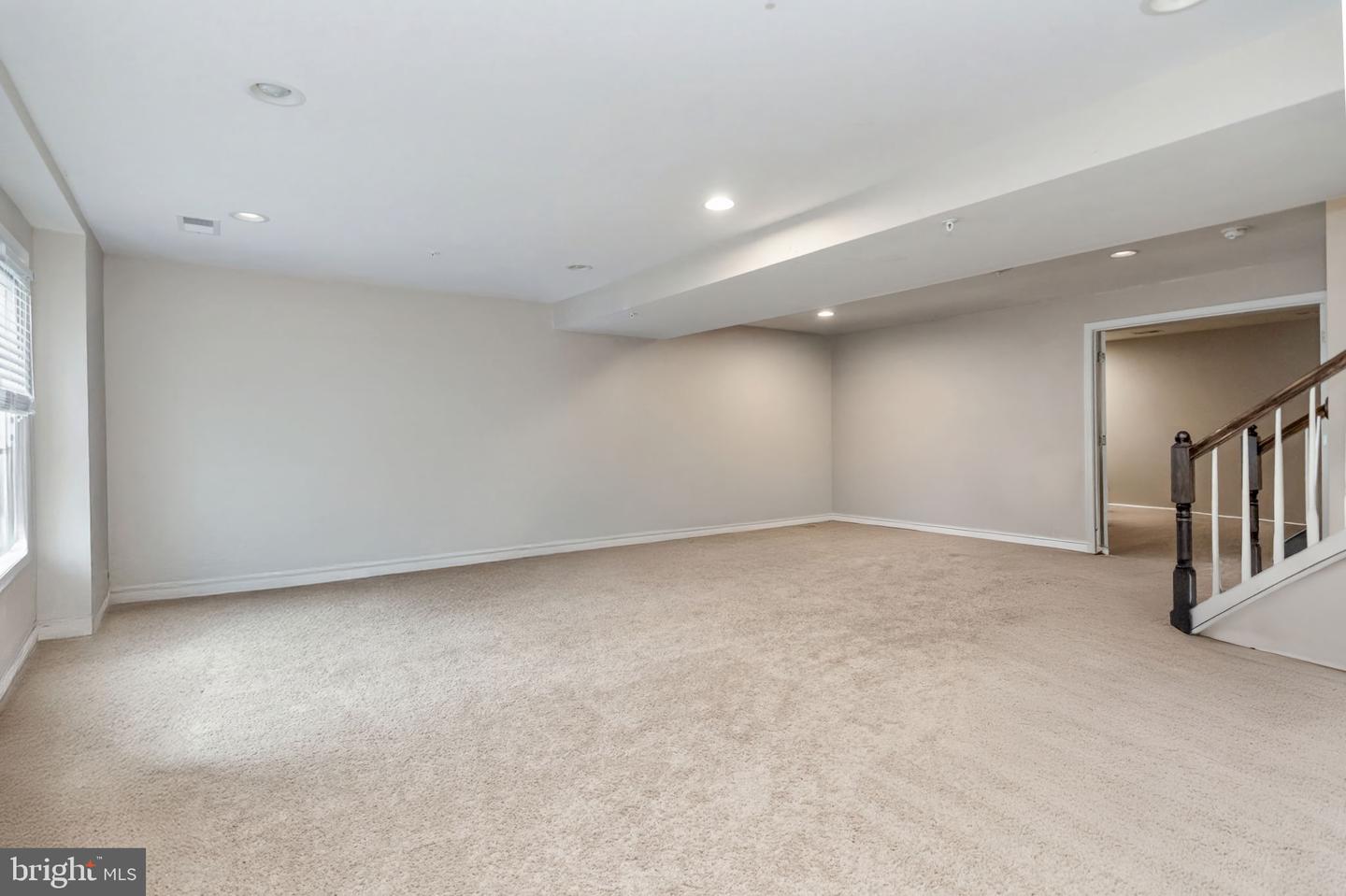 16961 TAKEAWAY LN, DUMFRIES, Virginia 22026, 4 Bedrooms Bedrooms, ,2 BathroomsBathrooms,Residential,For sale,16961 TAKEAWAY LN,VAPW2110238 MLS # VAPW2110238