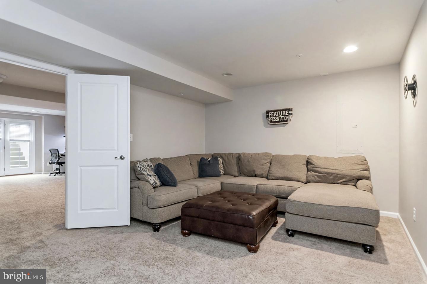 16961 TAKEAWAY LN, DUMFRIES, Virginia 22026, 4 Bedrooms Bedrooms, ,2 BathroomsBathrooms,Residential,For sale,16961 TAKEAWAY LN,VAPW2110238 MLS # VAPW2110238