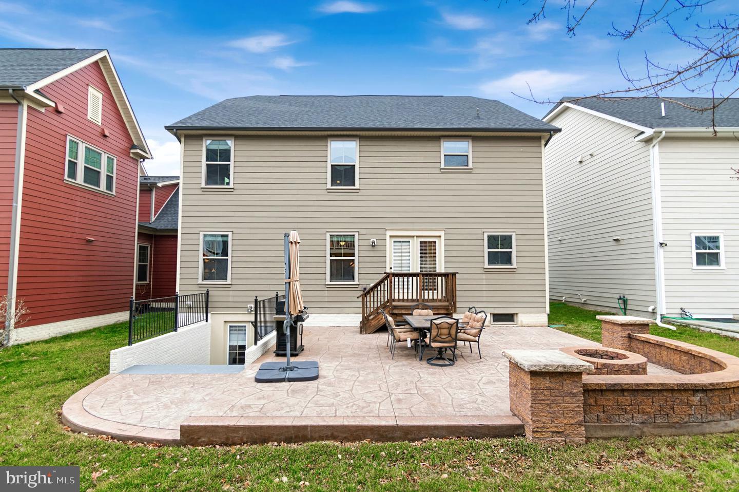 16961 TAKEAWAY LN, DUMFRIES, Virginia 22026, 4 Bedrooms Bedrooms, ,2 BathroomsBathrooms,Residential,For sale,16961 TAKEAWAY LN,VAPW2110238 MLS # VAPW2110238