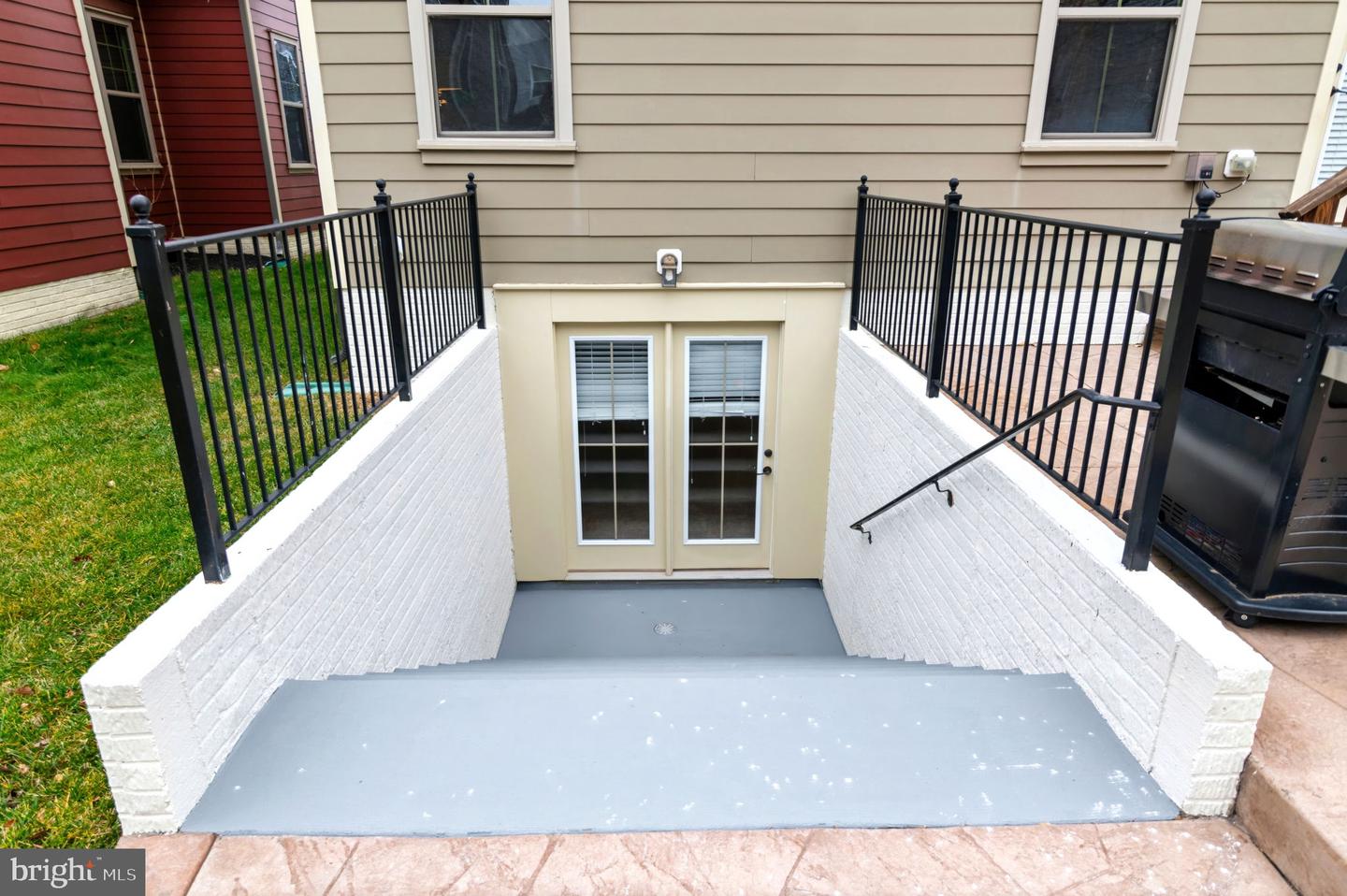 16961 TAKEAWAY LN, DUMFRIES, Virginia 22026, 4 Bedrooms Bedrooms, ,2 BathroomsBathrooms,Residential,For sale,16961 TAKEAWAY LN,VAPW2110238 MLS # VAPW2110238