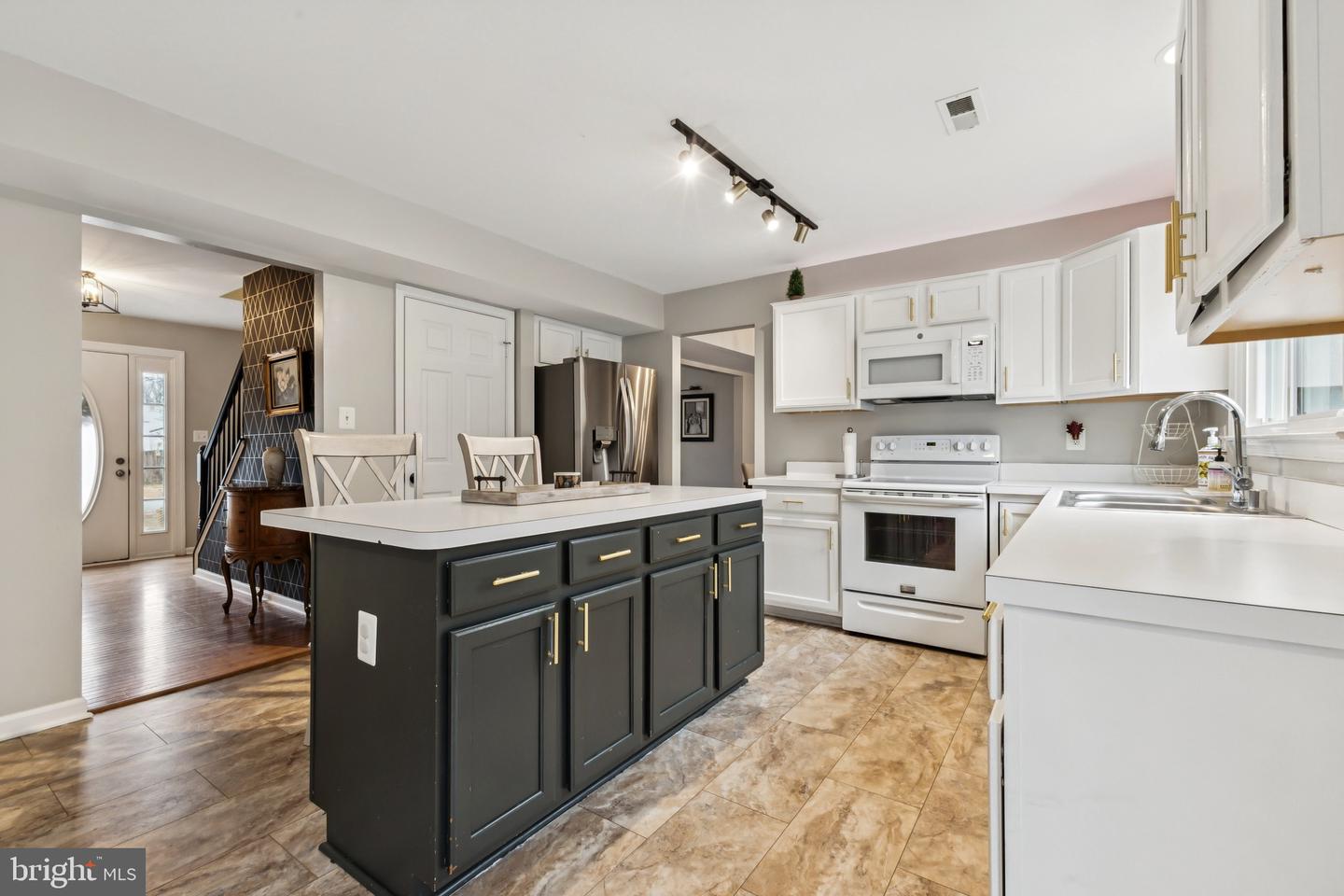 14 WILLOW GLEN CT, STAFFORD, Virginia 22554, 4 Bedrooms Bedrooms, ,2 BathroomsBathrooms,Residential,For sale,14 WILLOW GLEN CT,VAST2045132 MLS # VAST2045132