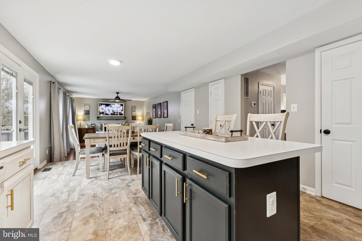 14 WILLOW GLEN CT, STAFFORD, Virginia 22554, 4 Bedrooms Bedrooms, ,2 BathroomsBathrooms,Residential,For sale,14 WILLOW GLEN CT,VAST2045132 MLS # VAST2045132