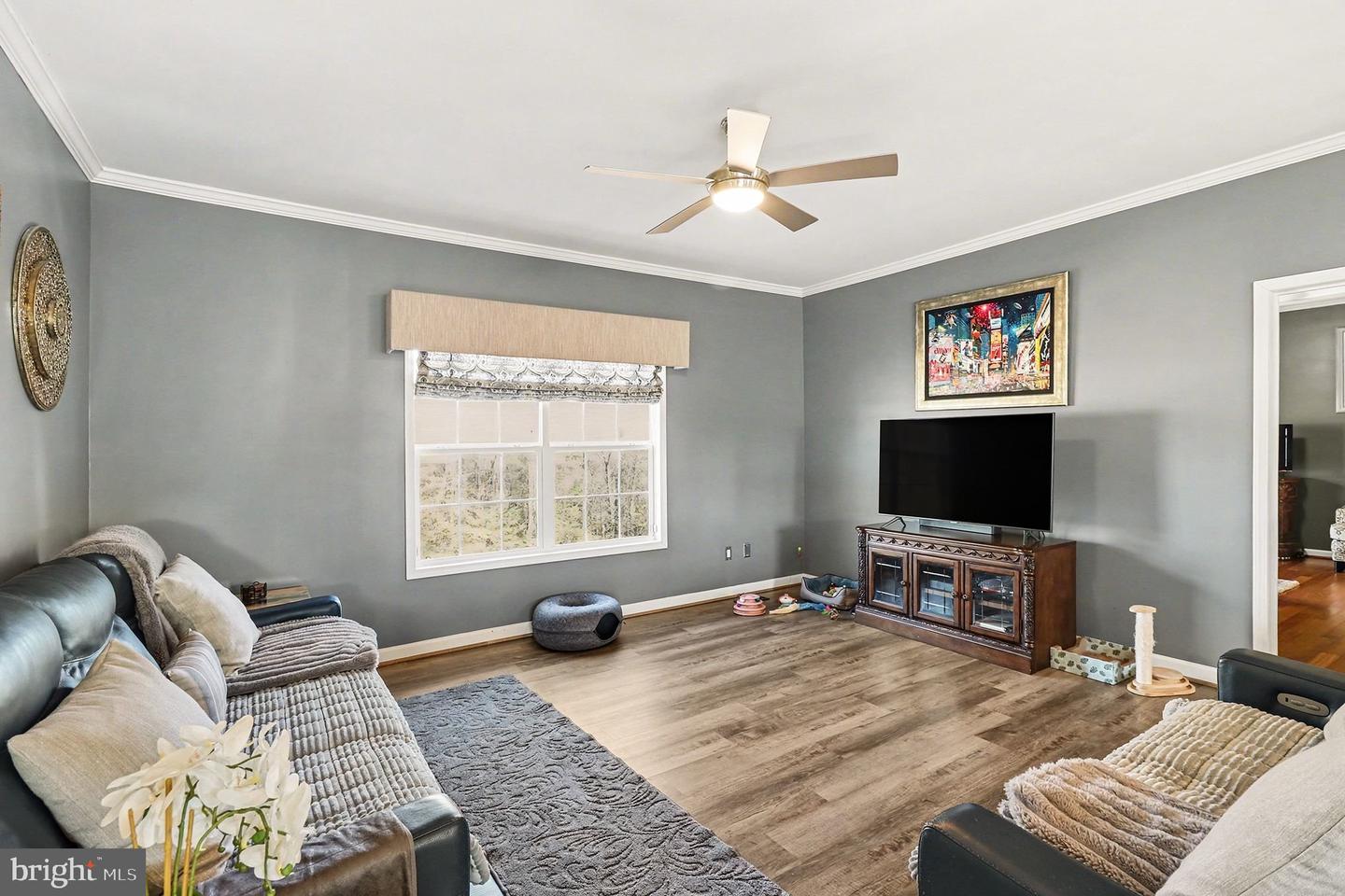 129 HICKORY HILL OVERLOOK CT, FREDERICKSBURG, Virginia 22405, 3 Bedrooms Bedrooms, ,3 BathroomsBathrooms,Residential,For sale,129 HICKORY HILL OVERLOOK CT,VAST2045166 MLS # VAST2045166