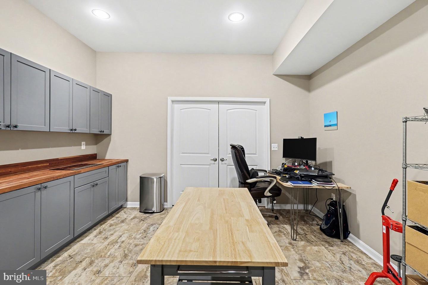 129 HICKORY HILL OVERLOOK CT, FREDERICKSBURG, Virginia 22405, 3 Bedrooms Bedrooms, ,3 BathroomsBathrooms,Residential,For sale,129 HICKORY HILL OVERLOOK CT,VAST2045166 MLS # VAST2045166