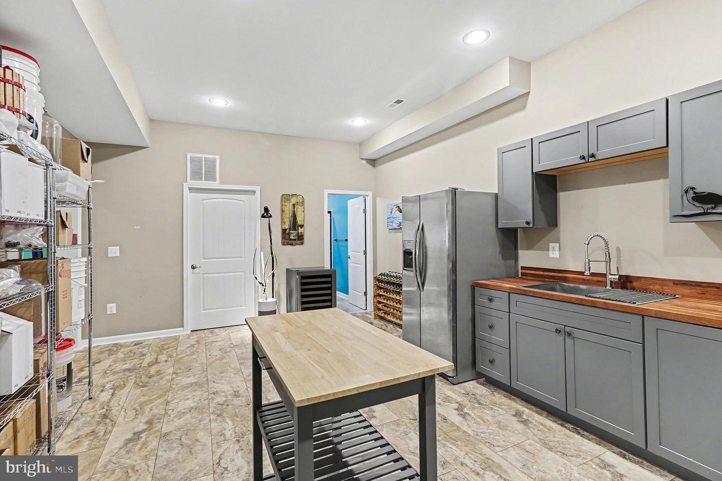 129 HICKORY HILL OVERLOOK CT, FREDERICKSBURG, Virginia 22405, 3 Bedrooms Bedrooms, ,3 BathroomsBathrooms,Residential,For sale,129 HICKORY HILL OVERLOOK CT,VAST2045166 MLS # VAST2045166