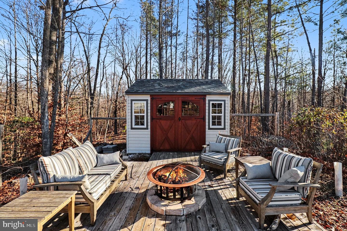 129 HICKORY HILL OVERLOOK CT, FREDERICKSBURG, Virginia 22405, 3 Bedrooms Bedrooms, ,3 BathroomsBathrooms,Residential,For sale,129 HICKORY HILL OVERLOOK CT,VAST2045166 MLS # VAST2045166