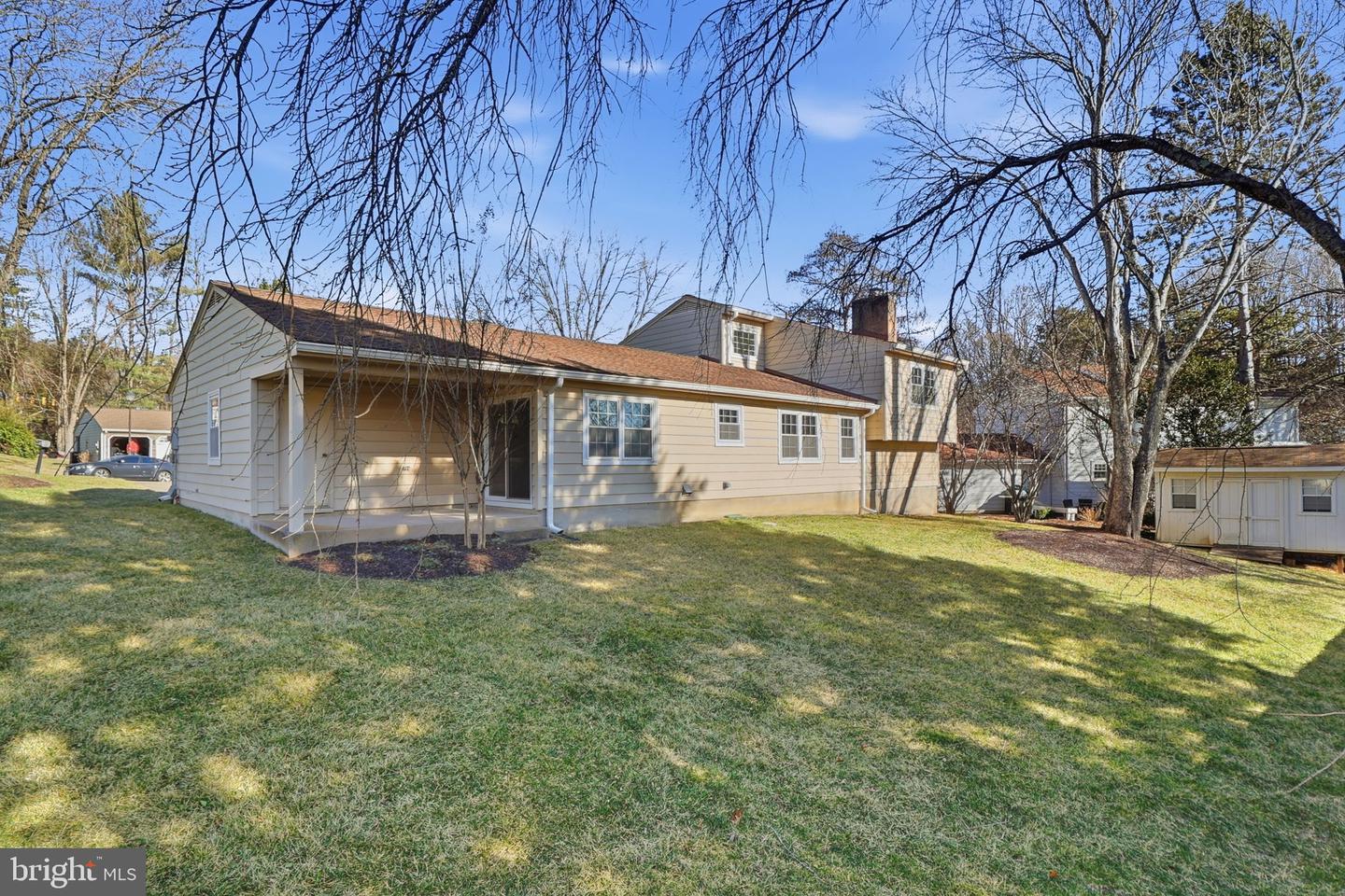 5207 RUFFNER WOODS CT, BURKE, Virginia 22015, 4 Bedrooms Bedrooms, ,3 BathroomsBathrooms,Residential,For sale,5207 RUFFNER WOODS CT,VAFX2285276 MLS # VAFX2285276