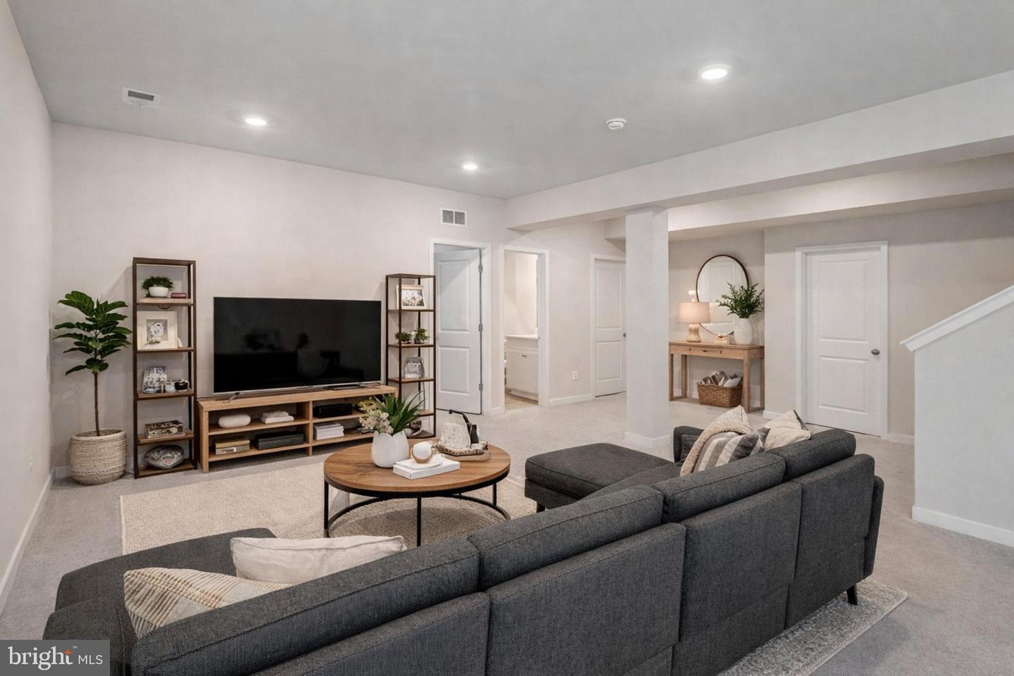 18149 TELFORD DR, JEFFERSONTON, Virginia 22724, 5 Bedrooms Bedrooms, ,3 BathroomsBathrooms,Residential,For sale,18149 TELFORD DR,VACU2012376 MLS # VACU2012376 18149 TELFORD DR, JEFFERSONTON, Virginia 22724, 5 Bedrooms Bedrooms, ,3 BathroomsBathrooms,Residential,For sale,18149 TELFORD DR,VACU2012376 MLS # VACU2012376