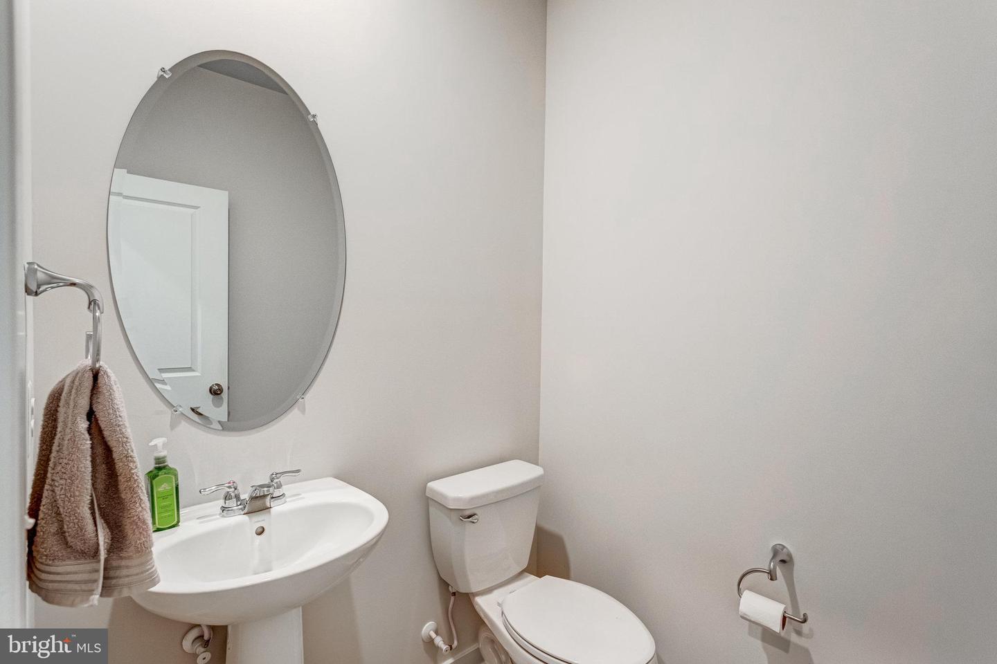 18149 TELFORD DR, JEFFERSONTON, Virginia 22724, 5 Bedrooms Bedrooms, ,3 BathroomsBathrooms,Residential,For sale,18149 TELFORD DR,VACU2012376 MLS # VACU2012376 18149 TELFORD DR, JEFFERSONTON, Virginia 22724, 5 Bedrooms Bedrooms, ,3 BathroomsBathrooms,Residential,For sale,18149 TELFORD DR,VACU2012376 MLS # VACU2012376