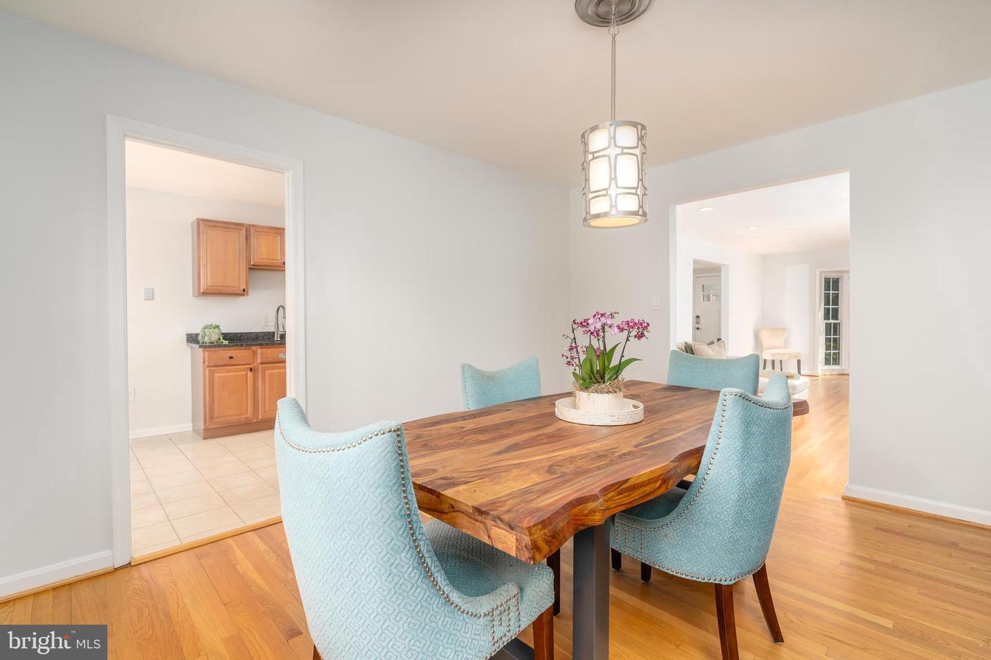 7414 ELDORADO ST, MCLEAN, Virginia 22102, 3 Bedrooms Bedrooms, 8 Rooms Rooms,3 BathroomsBathrooms,Residential,For sale,7414 ELDORADO ST,VAFX2285474 MLS # VAFX2285474 7414 ELDORADO ST, MCLEAN, Virginia 22102, 3 Bedrooms Bedrooms, 8 Rooms Rooms,3 BathroomsBathrooms,Residential,For sale,7414 ELDORADO ST,VAFX2285474 MLS # VAFX2285474