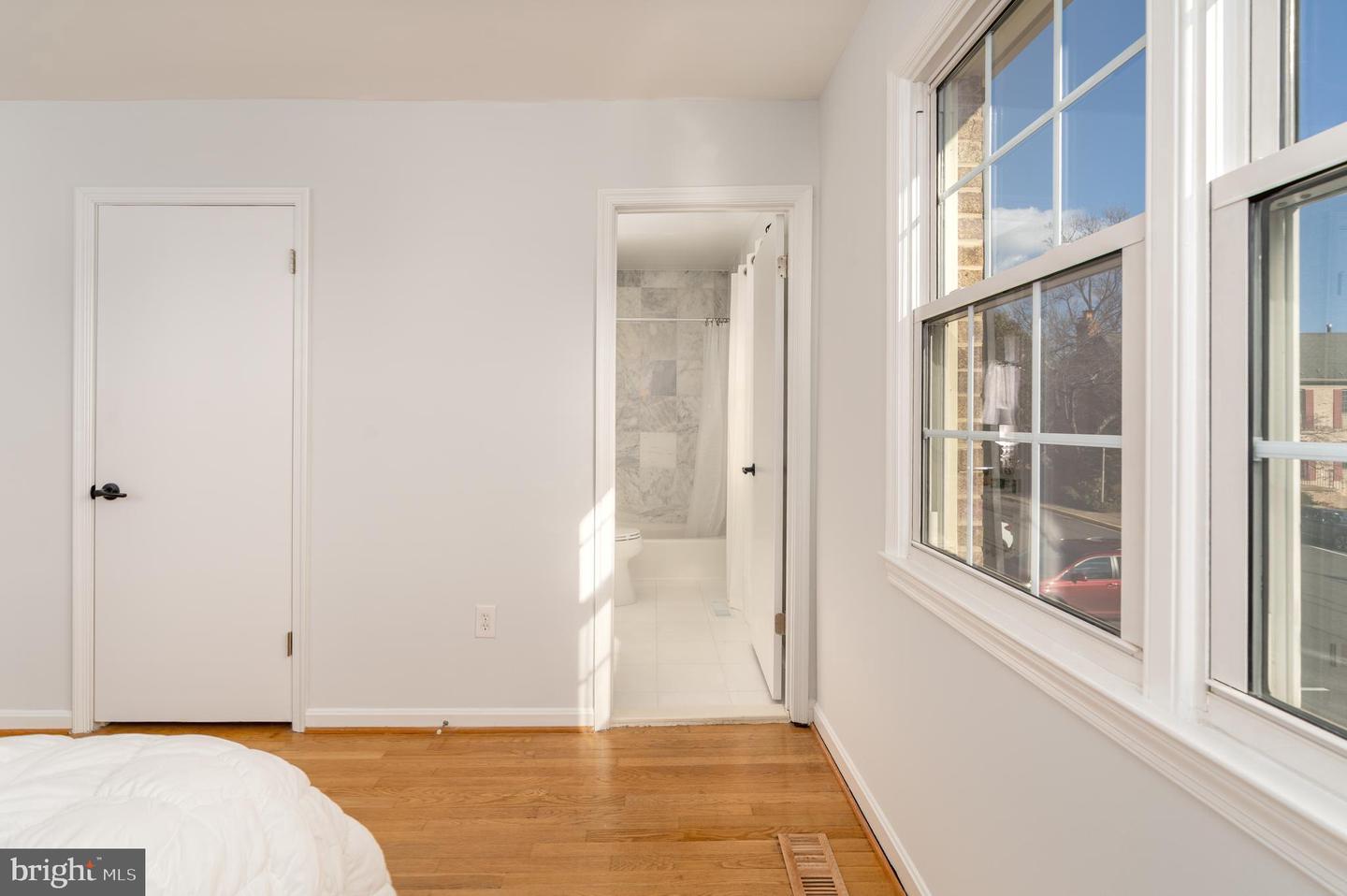 7414 ELDORADO ST, MCLEAN, Virginia 22102, 3 Bedrooms Bedrooms, 8 Rooms Rooms,3 BathroomsBathrooms,Residential,For sale,7414 ELDORADO ST,VAFX2285474 MLS # VAFX2285474 7414 ELDORADO ST, MCLEAN, Virginia 22102, 3 Bedrooms Bedrooms, 8 Rooms Rooms,3 BathroomsBathrooms,Residential,For sale,7414 ELDORADO ST,VAFX2285474 MLS # VAFX2285474