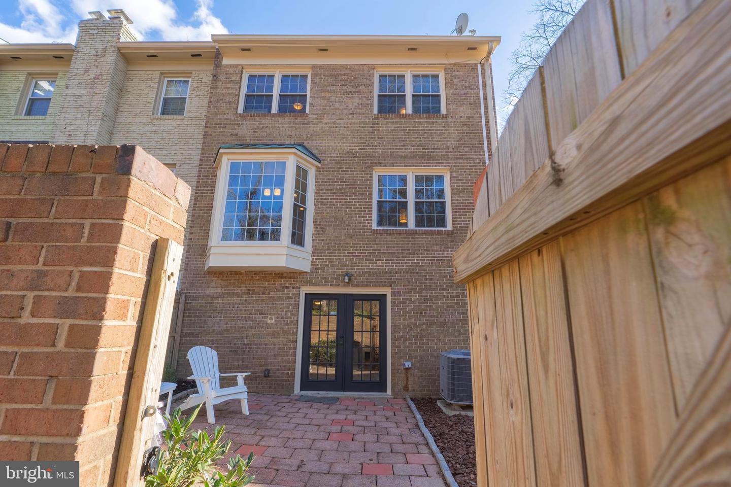 7414 ELDORADO ST, MCLEAN, Virginia 22102, 3 Bedrooms Bedrooms, 8 Rooms Rooms,3 BathroomsBathrooms,Residential,For sale,7414 ELDORADO ST,VAFX2285474 MLS # VAFX2285474 7414 ELDORADO ST, MCLEAN, Virginia 22102, 3 Bedrooms Bedrooms, 8 Rooms Rooms,3 BathroomsBathrooms,Residential,For sale,7414 ELDORADO ST,VAFX2285474 MLS # VAFX2285474