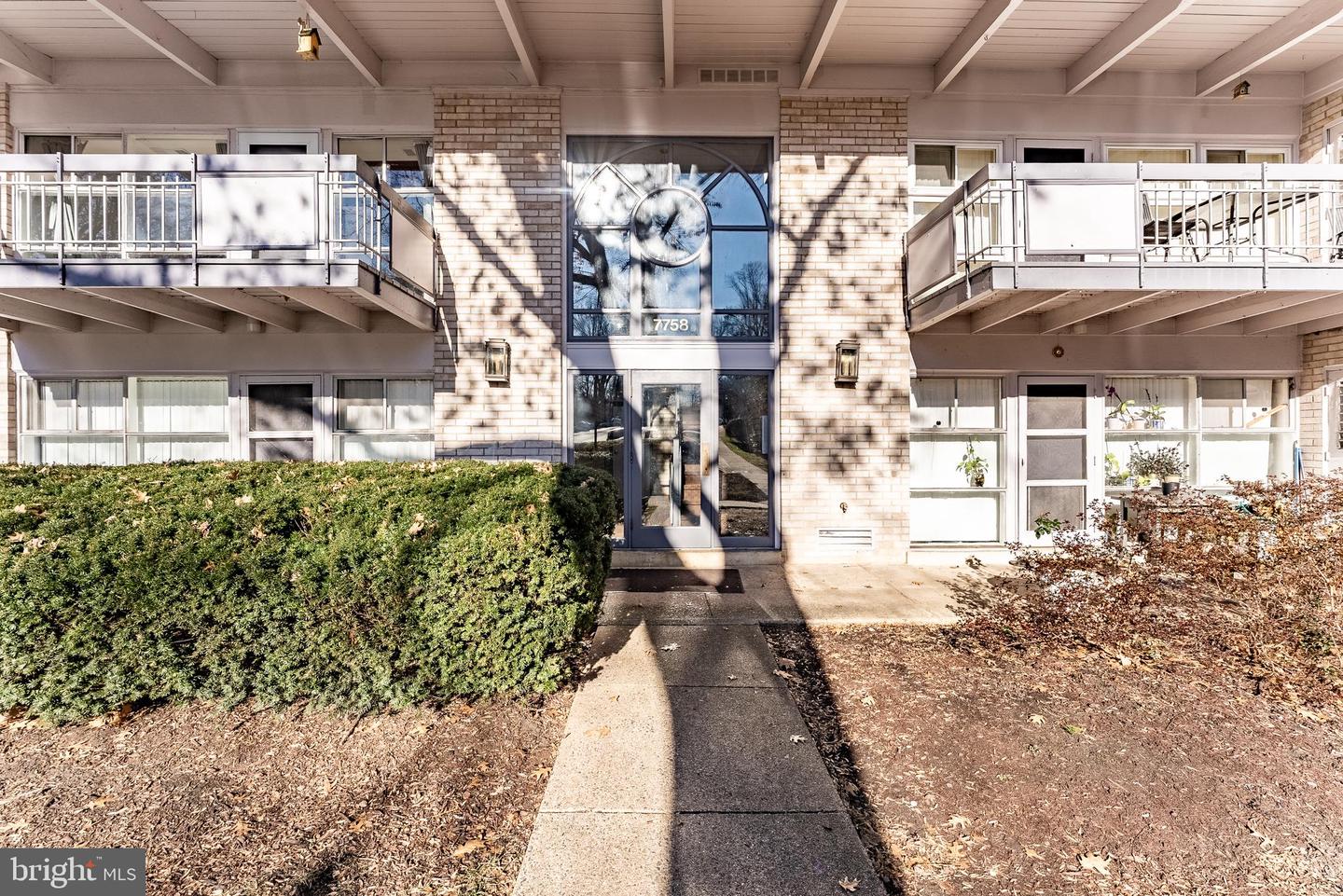 7758 DONNYBROOK CT #203, ANNANDALE, Virginia 22003, 2 Bedrooms Bedrooms, ,1 BathroomBathrooms,Residential,For sale,7758 DONNYBROOK CT #203,VAFX2285598 MLS # VAFX2285598 7758 DONNYBROOK CT #203, ANNANDALE, Virginia 22003, 2 Bedrooms Bedrooms, ,1 BathroomBathrooms,Residential,For sale,7758 DONNYBROOK CT #203,VAFX2285598 MLS # VAFX2285598