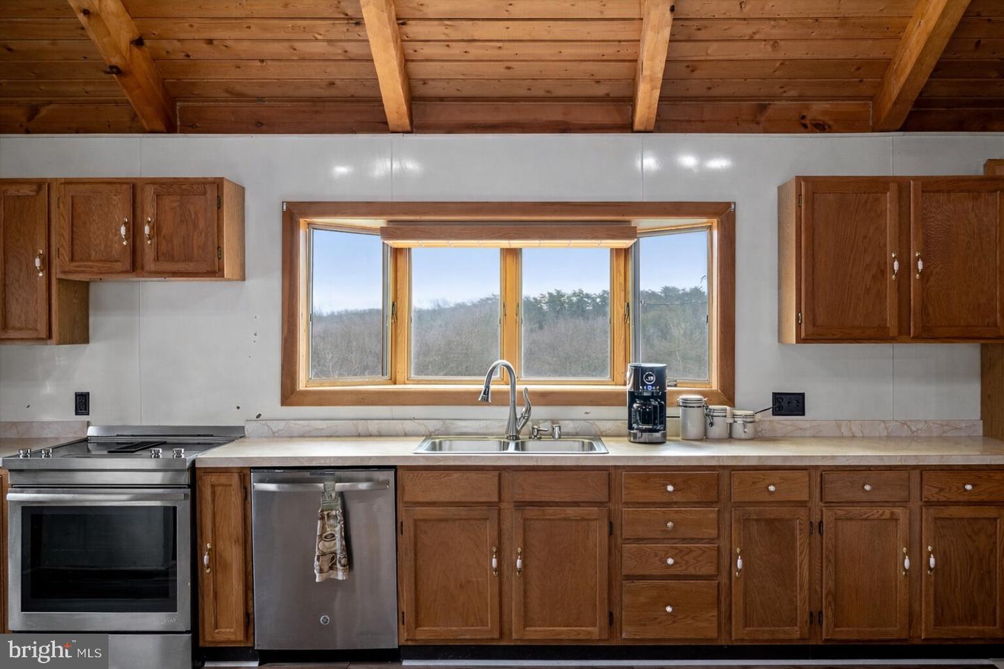 155 BLACKBERRY LN, GORE, Virginia 22637, 3 Bedrooms Bedrooms, ,3 BathroomsBathrooms,Residential,For sale,155 BLACKBERRY LN,VAFV2038910 MLS # VAFV2038910