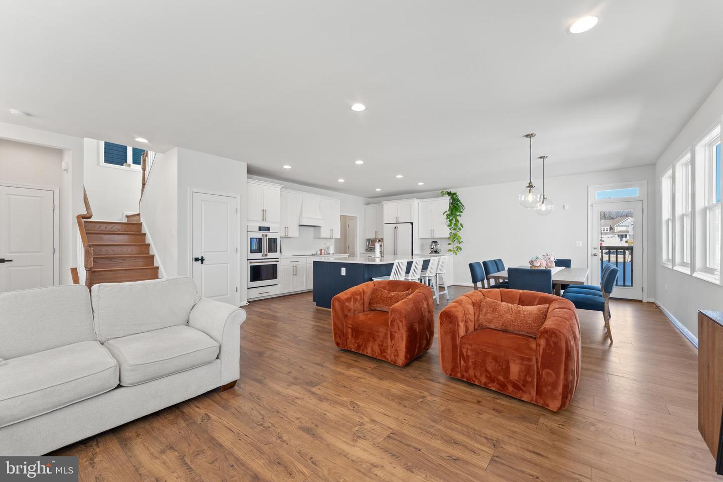 462 COASTAL AVE, STAFFORD, Virginia 22554, 5 Bedrooms Bedrooms, ,3 BathroomsBathrooms,Residential,For sale,462 COASTAL AVE,VAST2045260 MLS # VAST2045260