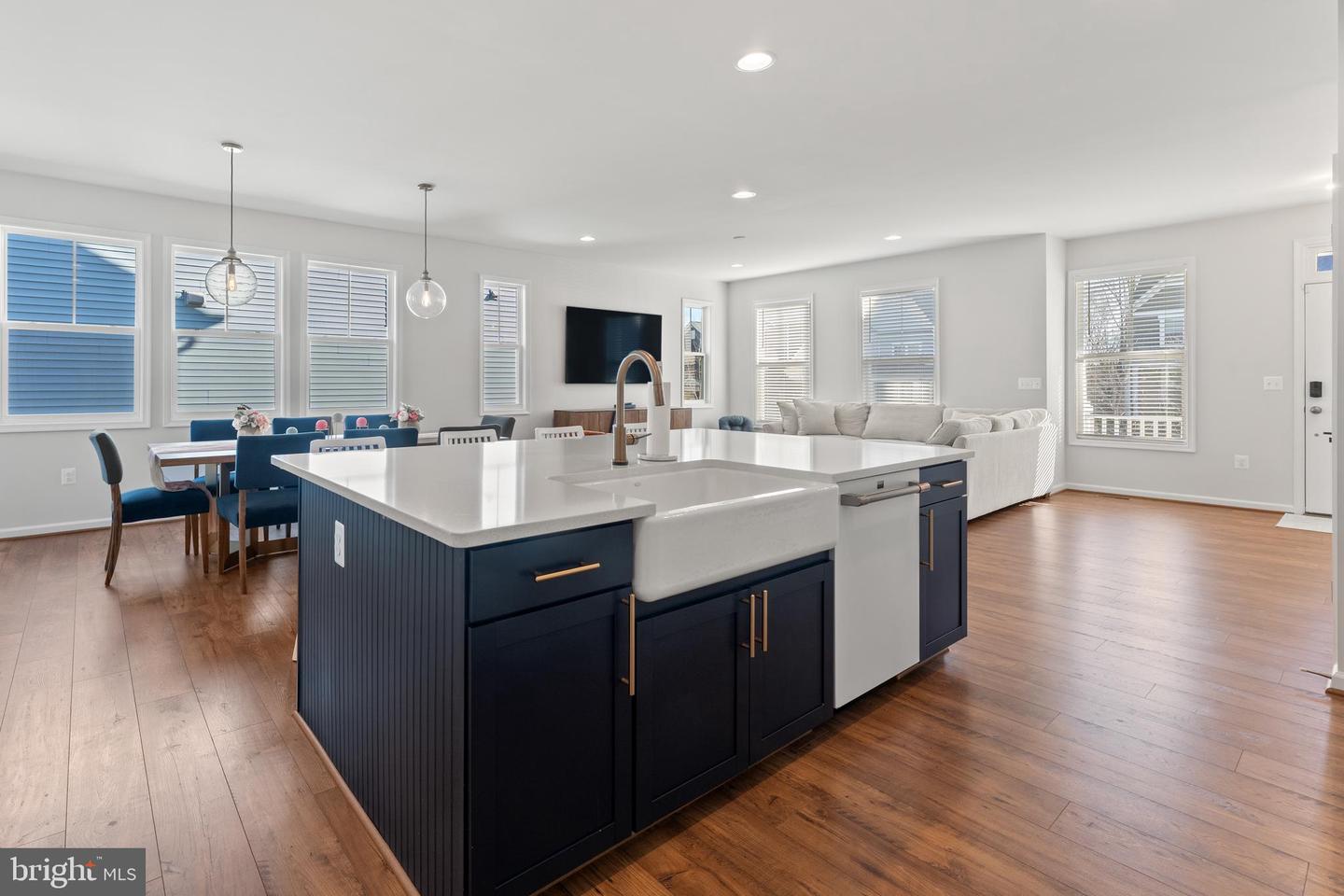 462 COASTAL AVE, STAFFORD, Virginia 22554, 5 Bedrooms Bedrooms, ,3 BathroomsBathrooms,Residential,For sale,462 COASTAL AVE,VAST2045260 MLS # VAST2045260