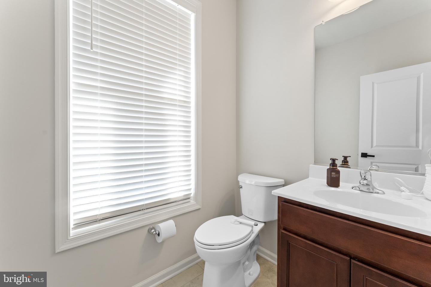 462 COASTAL AVE, STAFFORD, Virginia 22554, 5 Bedrooms Bedrooms, ,3 BathroomsBathrooms,Residential,For sale,462 COASTAL AVE,VAST2045260 MLS # VAST2045260