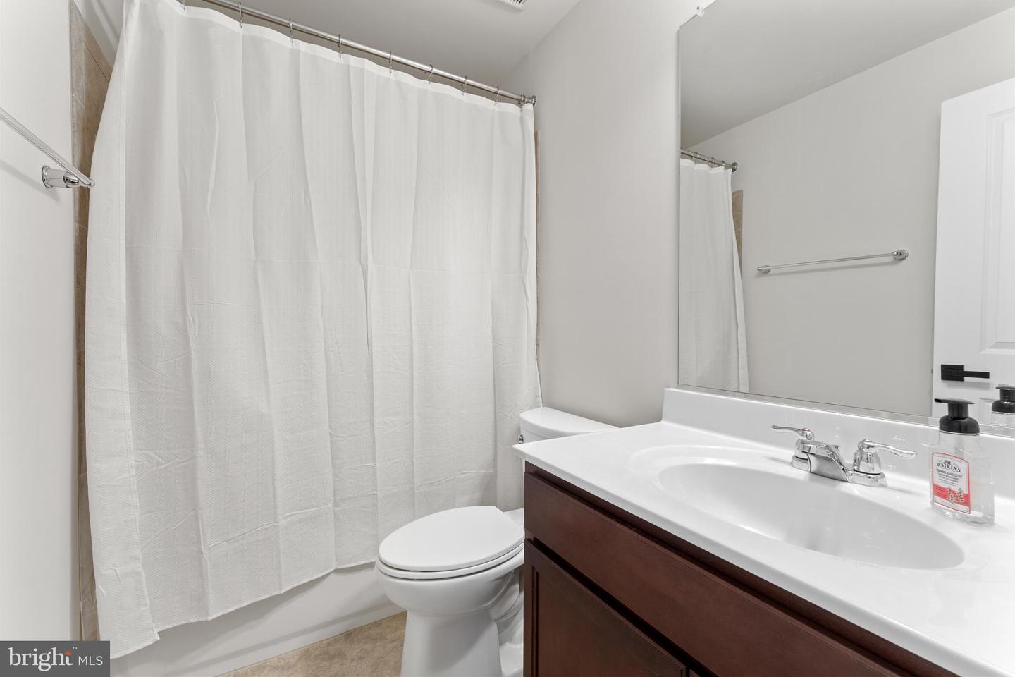 462 COASTAL AVE, STAFFORD, Virginia 22554, 5 Bedrooms Bedrooms, ,3 BathroomsBathrooms,Residential,For sale,462 COASTAL AVE,VAST2045260 MLS # VAST2045260