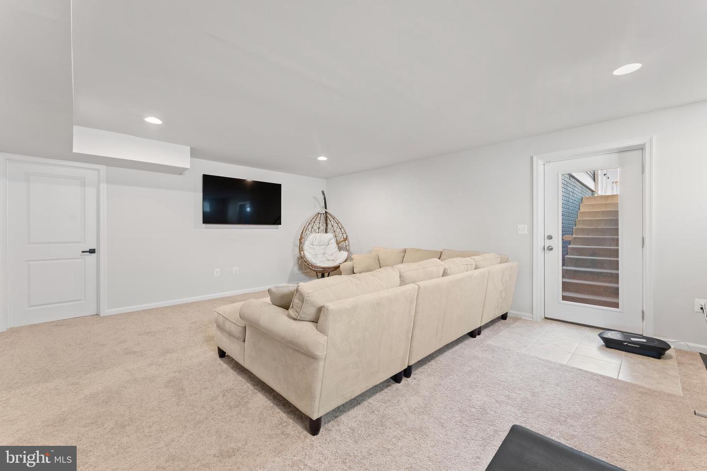 462 COASTAL AVE, STAFFORD, Virginia 22554, 5 Bedrooms Bedrooms, ,3 BathroomsBathrooms,Residential,For sale,462 COASTAL AVE,VAST2045260 MLS # VAST2045260