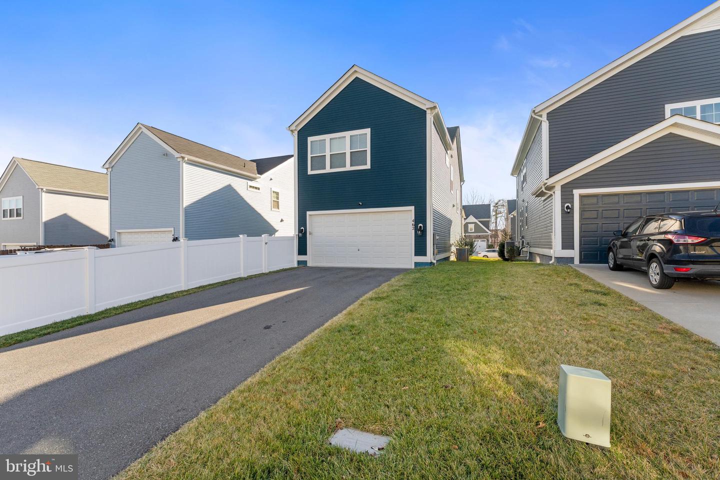 462 COASTAL AVE, STAFFORD, Virginia 22554, 5 Bedrooms Bedrooms, ,3 BathroomsBathrooms,Residential,For sale,462 COASTAL AVE,VAST2045260 MLS # VAST2045260