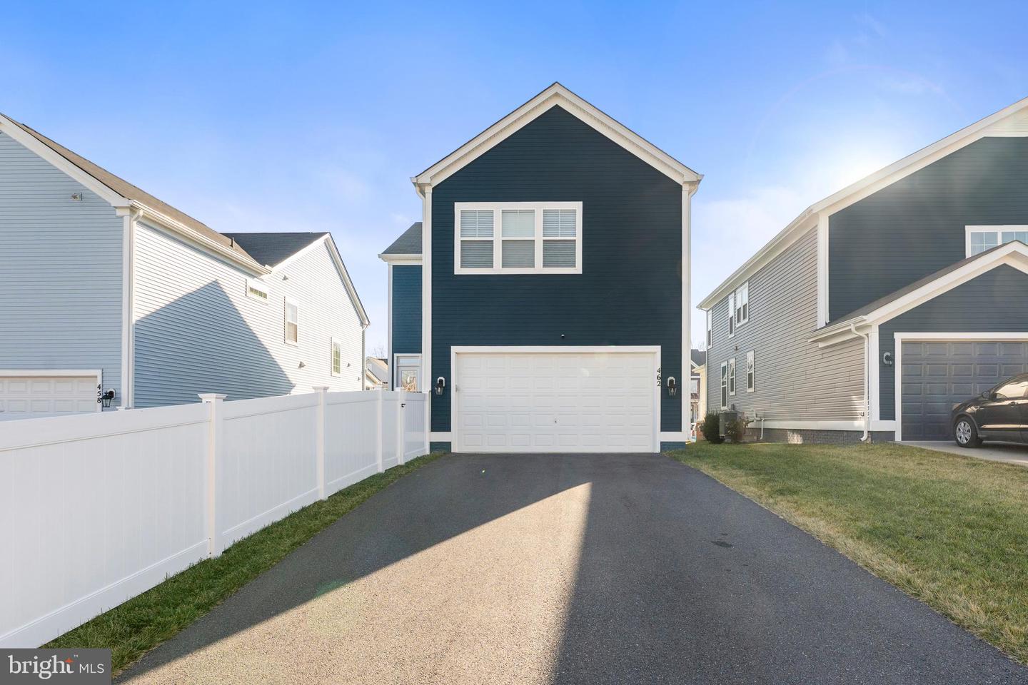 462 COASTAL AVE, STAFFORD, Virginia 22554, 5 Bedrooms Bedrooms, ,3 BathroomsBathrooms,Residential,For sale,462 COASTAL AVE,VAST2045260 MLS # VAST2045260