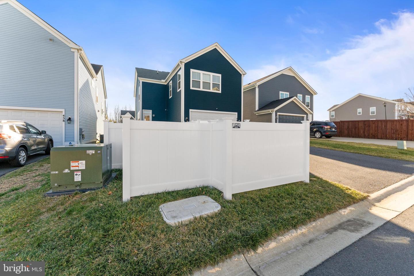 462 COASTAL AVE, STAFFORD, Virginia 22554, 5 Bedrooms Bedrooms, ,3 BathroomsBathrooms,Residential,For sale,462 COASTAL AVE,VAST2045260 MLS # VAST2045260