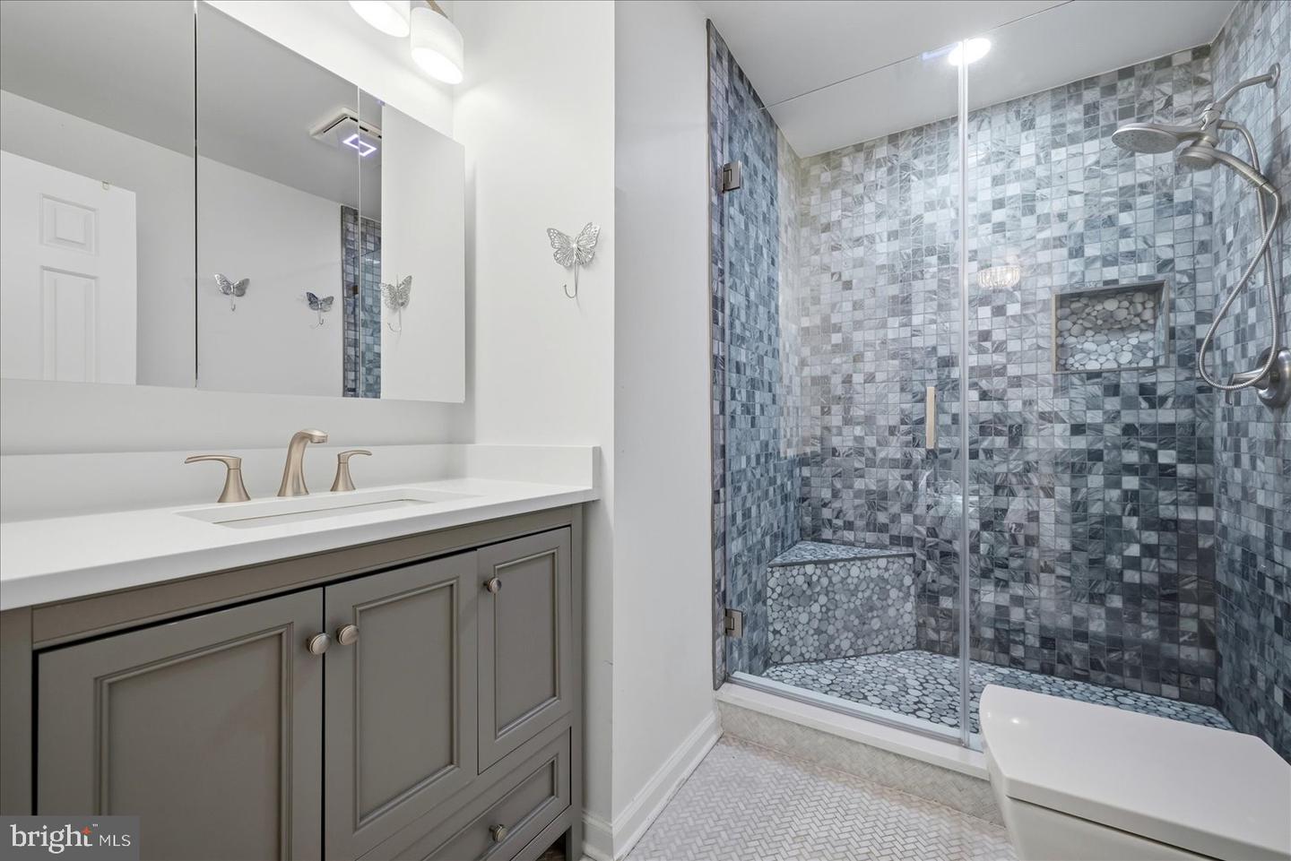 12215 HENDERSON RD, CLIFTON, Virginia 20124, 4 Bedrooms Bedrooms, ,3 BathroomsBathrooms,Residential,For sale,12215 HENDERSON RD,VAFX2285824 MLS # VAFX2285824 12215 HENDERSON RD, CLIFTON, Virginia 20124, 4 Bedrooms Bedrooms, ,3 BathroomsBathrooms,Residential,For sale,12215 HENDERSON RD,VAFX2285824 MLS # VAFX2285824