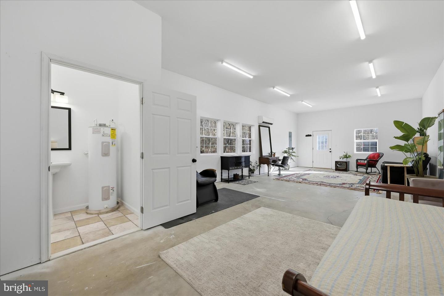 12215 HENDERSON RD, CLIFTON, Virginia 20124, 4 Bedrooms Bedrooms, ,3 BathroomsBathrooms,Residential,For sale,12215 HENDERSON RD,VAFX2285824 MLS # VAFX2285824 12215 HENDERSON RD, CLIFTON, Virginia 20124, 4 Bedrooms Bedrooms, ,3 BathroomsBathrooms,Residential,For sale,12215 HENDERSON RD,VAFX2285824 MLS # VAFX2285824