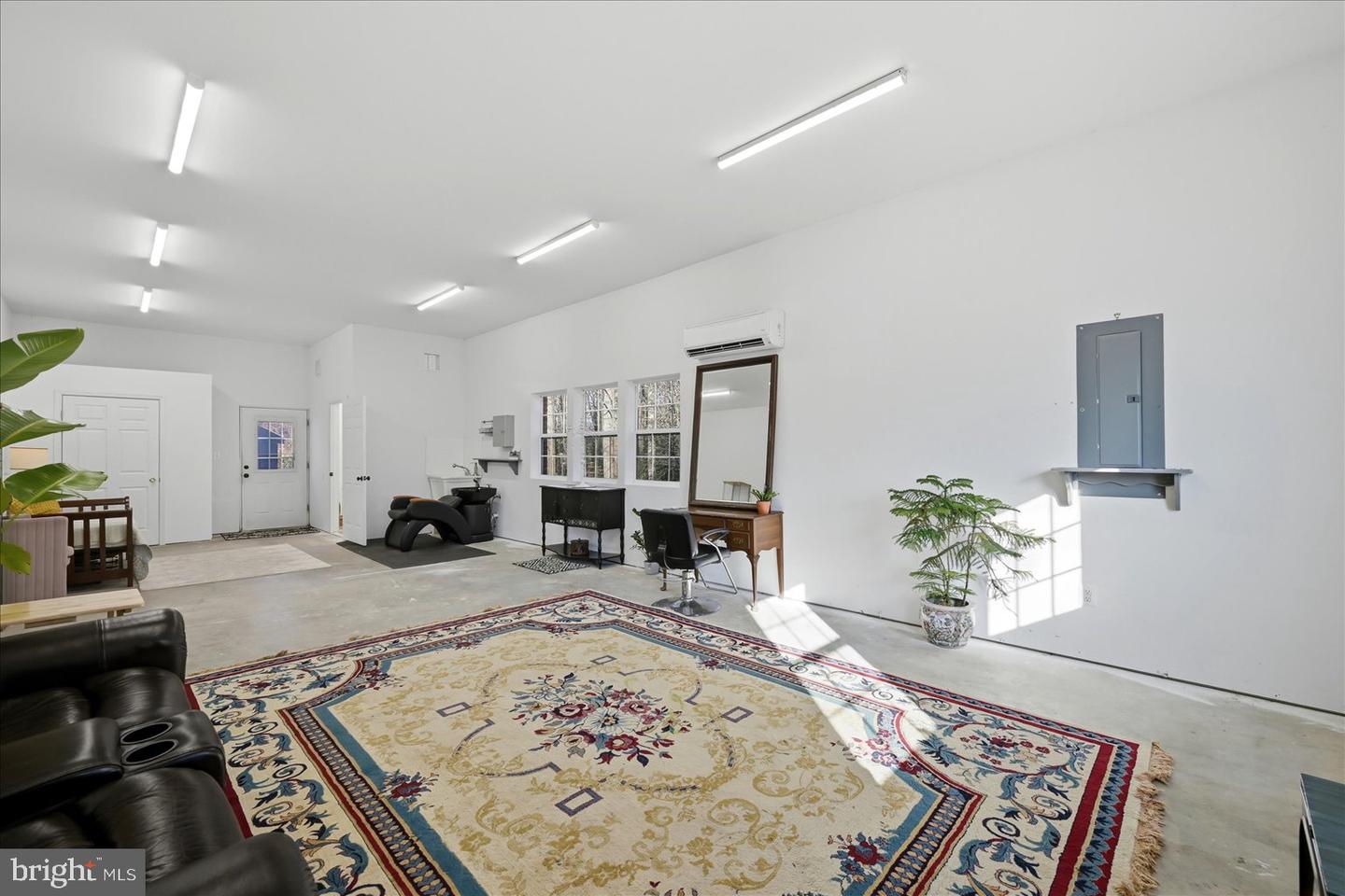 12215 HENDERSON RD, CLIFTON, Virginia 20124, 4 Bedrooms Bedrooms, ,3 BathroomsBathrooms,Residential,For sale,12215 HENDERSON RD,VAFX2285824 MLS # VAFX2285824 12215 HENDERSON RD, CLIFTON, Virginia 20124, 4 Bedrooms Bedrooms, ,3 BathroomsBathrooms,Residential,For sale,12215 HENDERSON RD,VAFX2285824 MLS # VAFX2285824