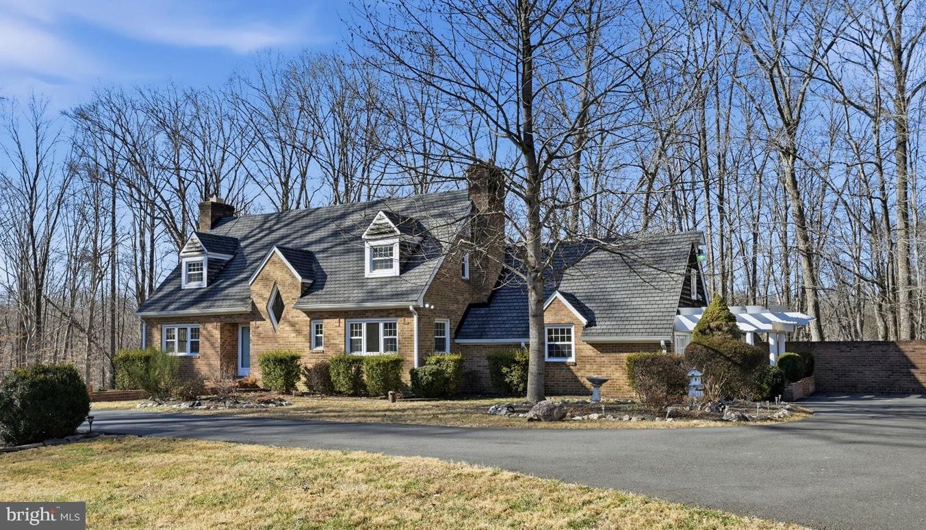 12215 HENDERSON RD, CLIFTON, Virginia 20124, 4 Bedrooms Bedrooms, ,3 BathroomsBathrooms,Residential,For sale,12215 HENDERSON RD,VAFX2285824 MLS # VAFX2285824 12215 HENDERSON RD, CLIFTON, Virginia 20124, 4 Bedrooms Bedrooms, ,3 BathroomsBathrooms,Residential,For sale,12215 HENDERSON RD,VAFX2285824 MLS # VAFX2285824