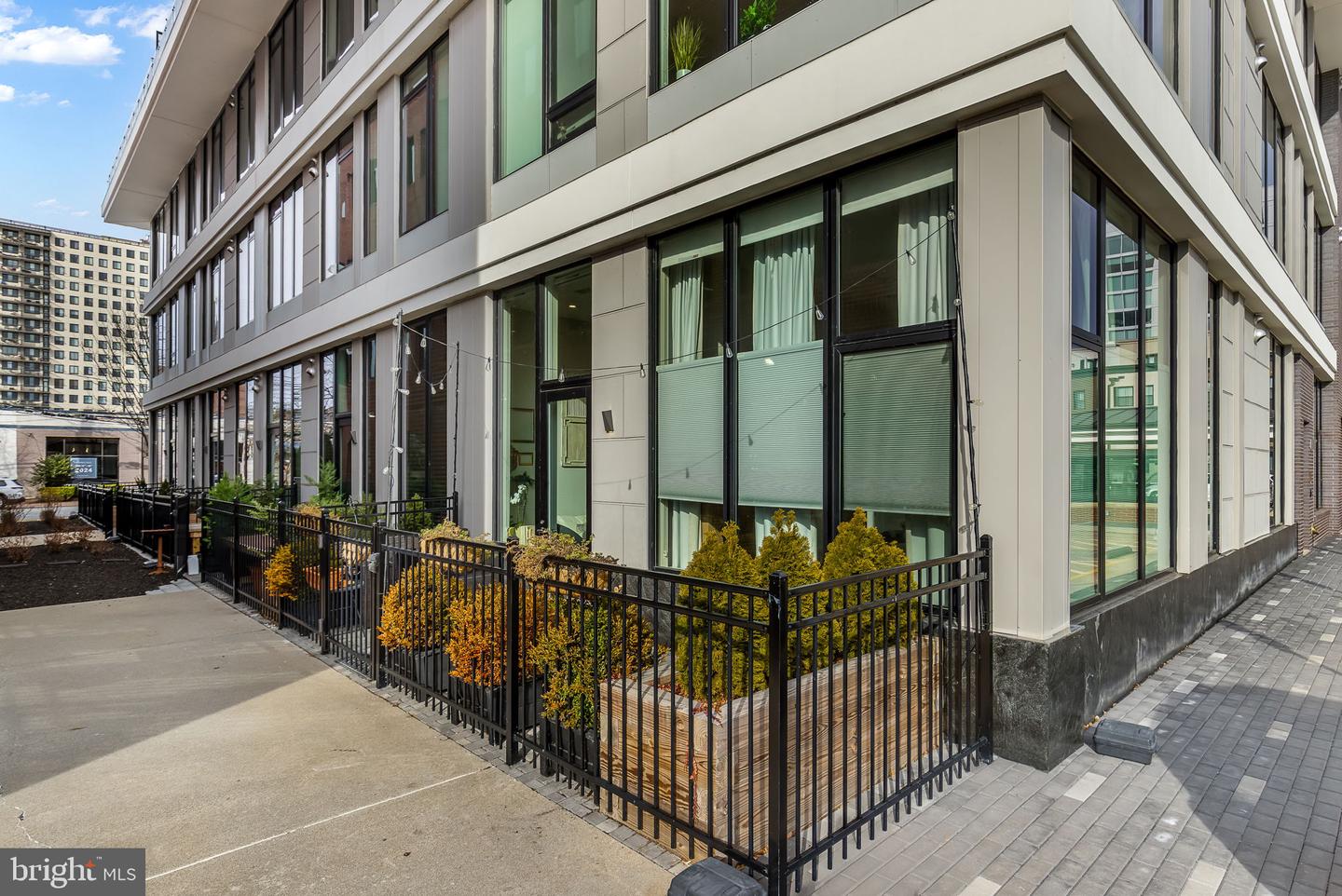 801 N FAIRFAX ST #142, ALEXANDRIA, Virginia 22314, 2 Bedrooms Bedrooms, ,2 BathroomsBathrooms,Residential,For sale,801 N FAIRFAX ST #142,VAAX2053178 MLS # VAAX2053178