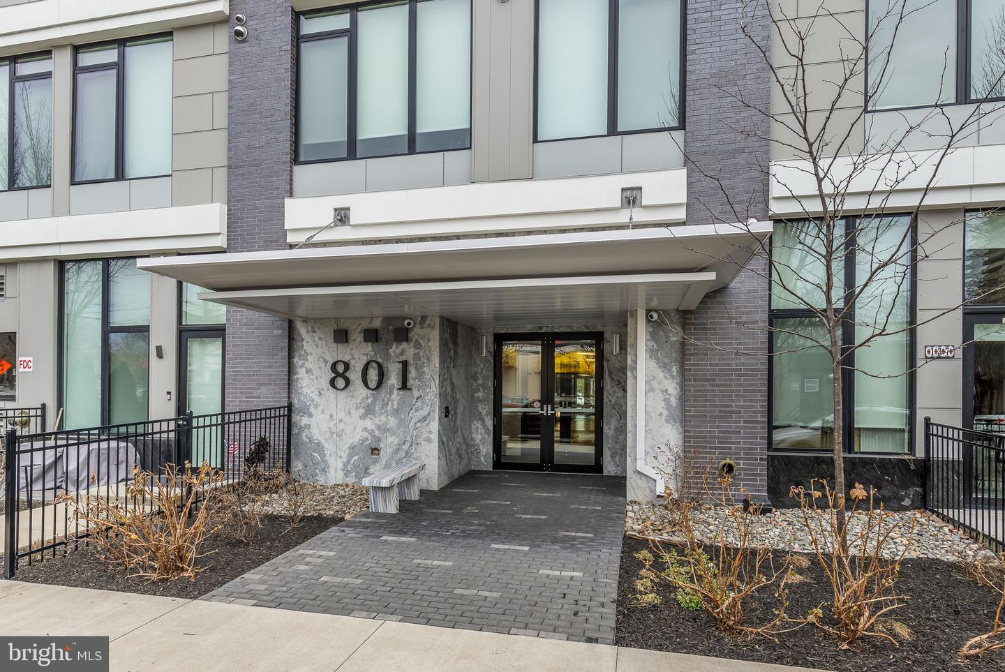 801 N FAIRFAX ST #142, ALEXANDRIA, Virginia 22314, 2 Bedrooms Bedrooms, ,2 BathroomsBathrooms,Residential,For sale,801 N FAIRFAX ST #142,VAAX2053178 MLS # VAAX2053178