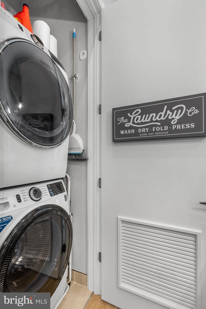 801 N FAIRFAX ST #142, ALEXANDRIA, Virginia 22314, 2 Bedrooms Bedrooms, ,2 BathroomsBathrooms,Residential,For sale,801 N FAIRFAX ST #142,VAAX2053178 MLS # VAAX2053178