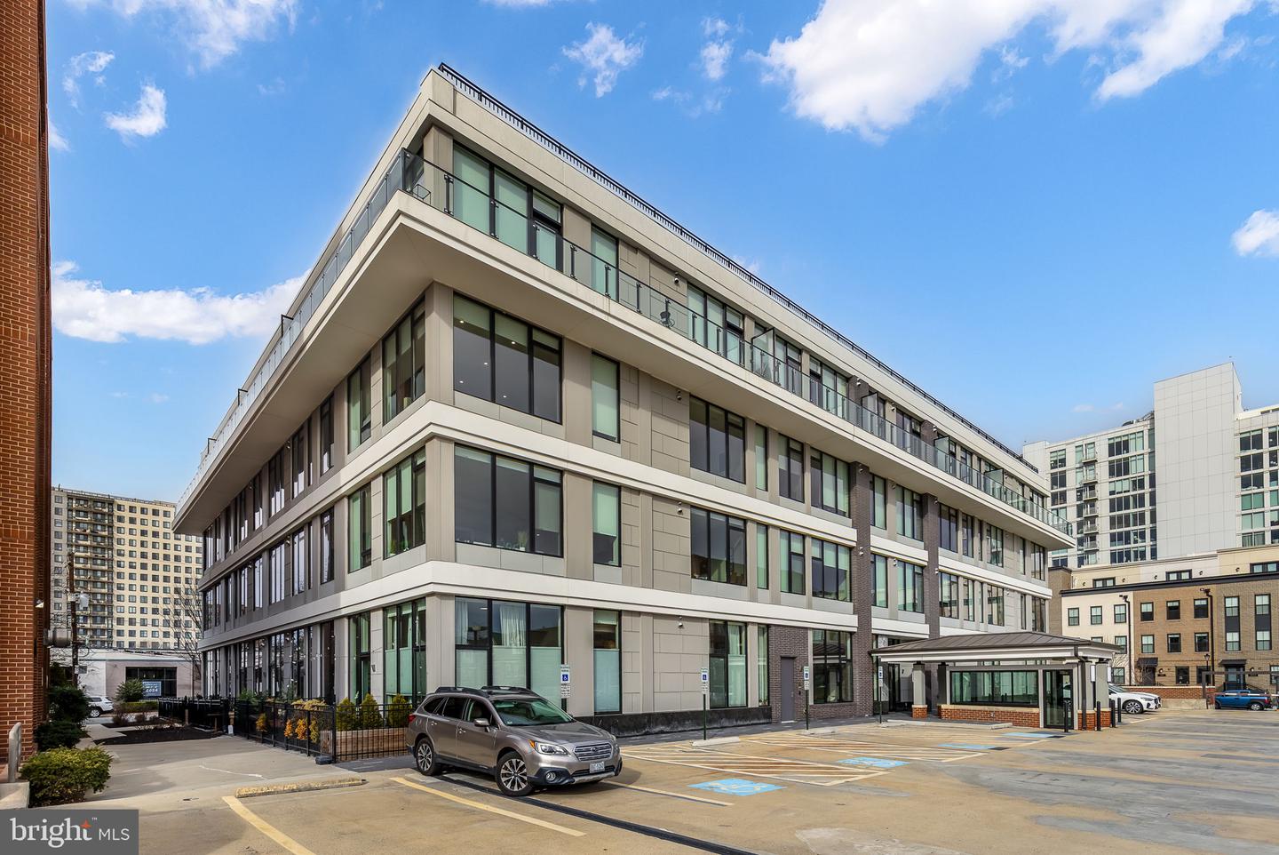 801 N FAIRFAX ST #142, ALEXANDRIA, Virginia 22314, 2 Bedrooms Bedrooms, ,2 BathroomsBathrooms,Residential,For sale,801 N FAIRFAX ST #142,VAAX2053178 MLS # VAAX2053178