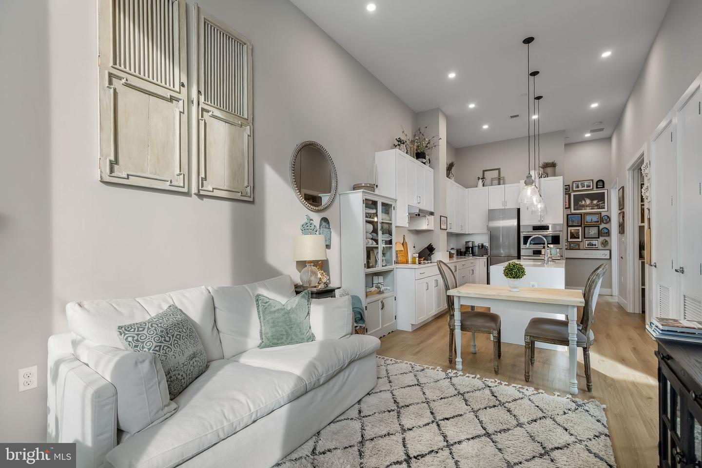 801 N FAIRFAX ST #142, ALEXANDRIA, Virginia 22314, 2 Bedrooms Bedrooms, ,2 BathroomsBathrooms,Residential,For sale,801 N FAIRFAX ST #142,VAAX2053178 MLS # VAAX2053178